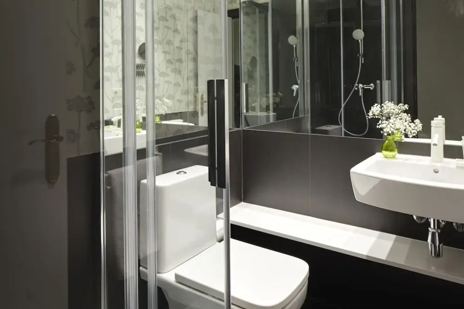 Playa de La Concha 4 Apartment by FeelFree Rentals