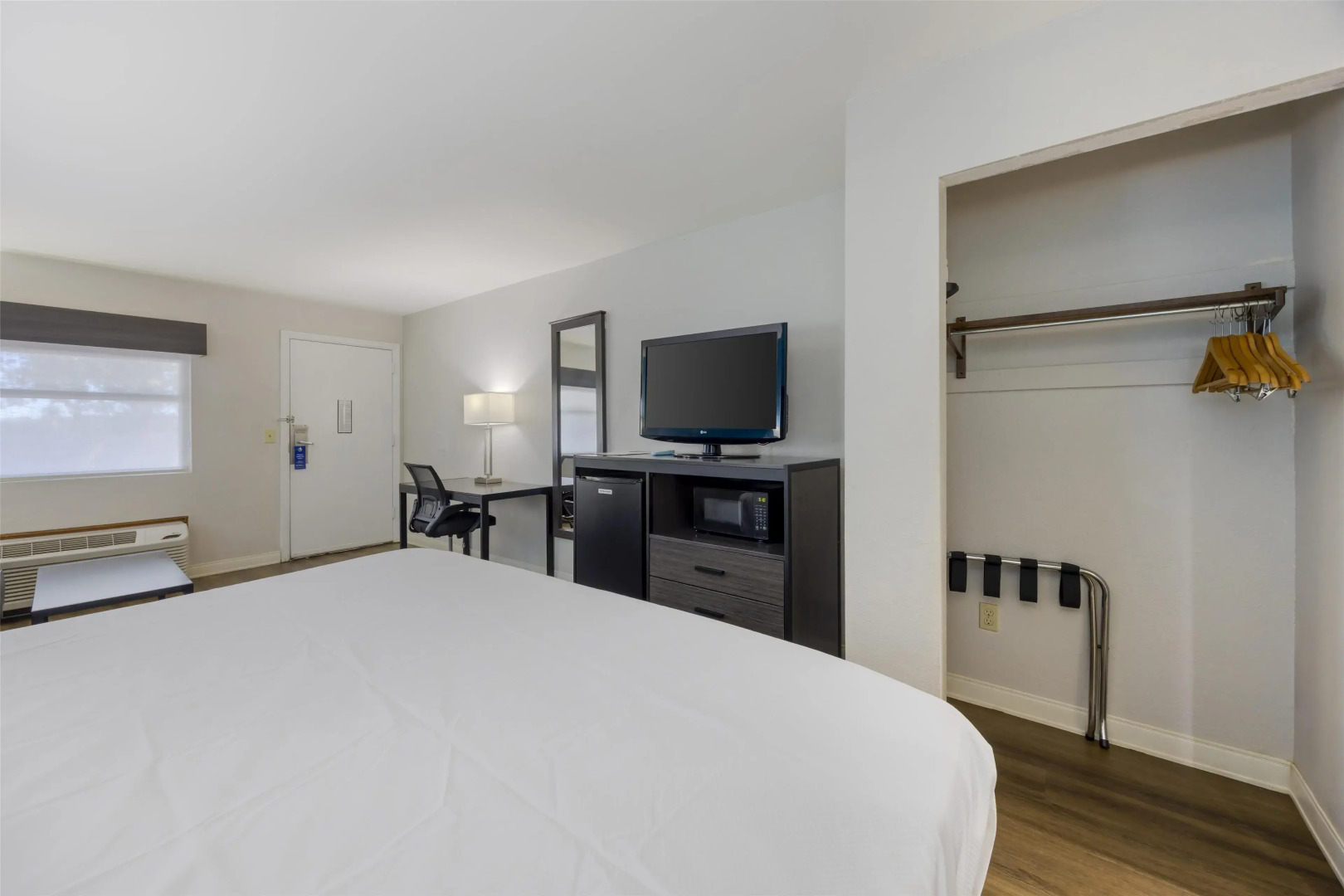 Best Western Fairwinds Inn