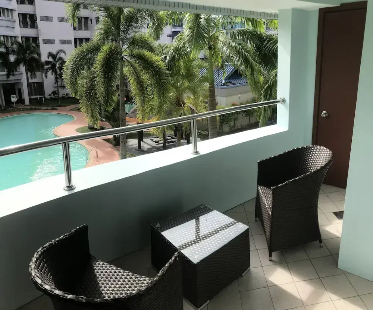 Rimbun Suites & Residences