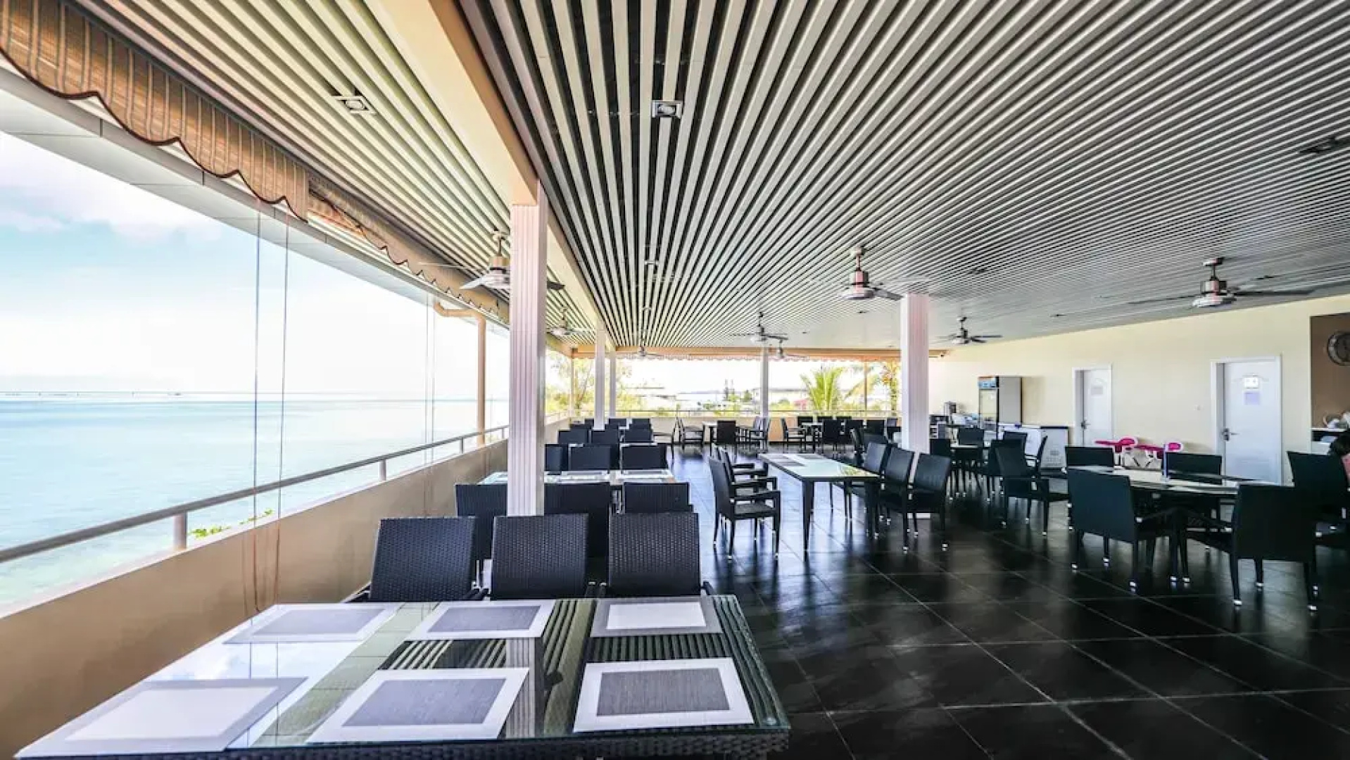 Ocean Star Hotel