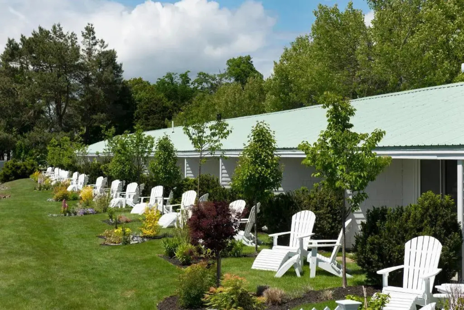 Yachtsman Hotel & Marina Club