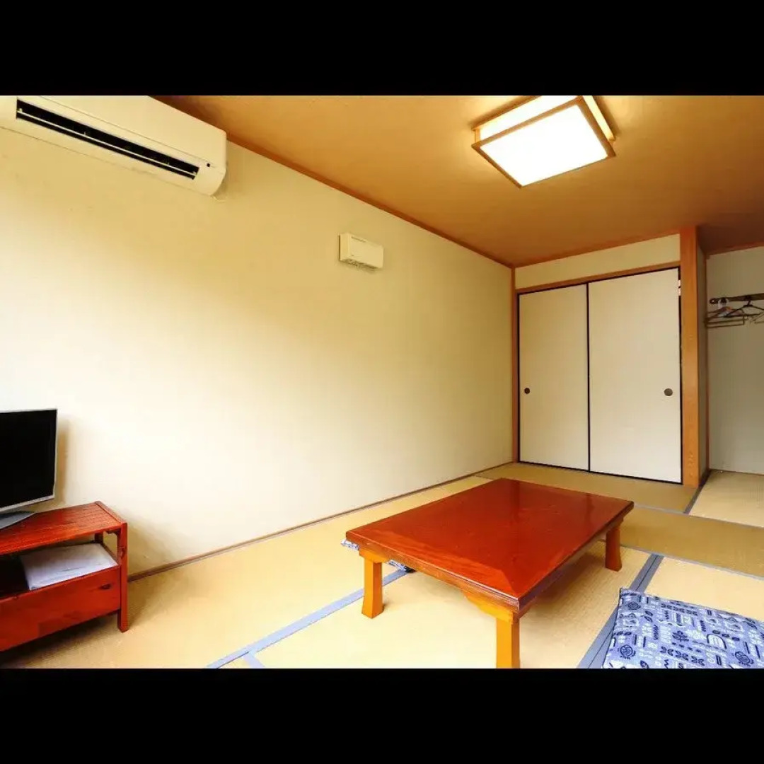 Kogyo Minshiku Kichibei Hotel