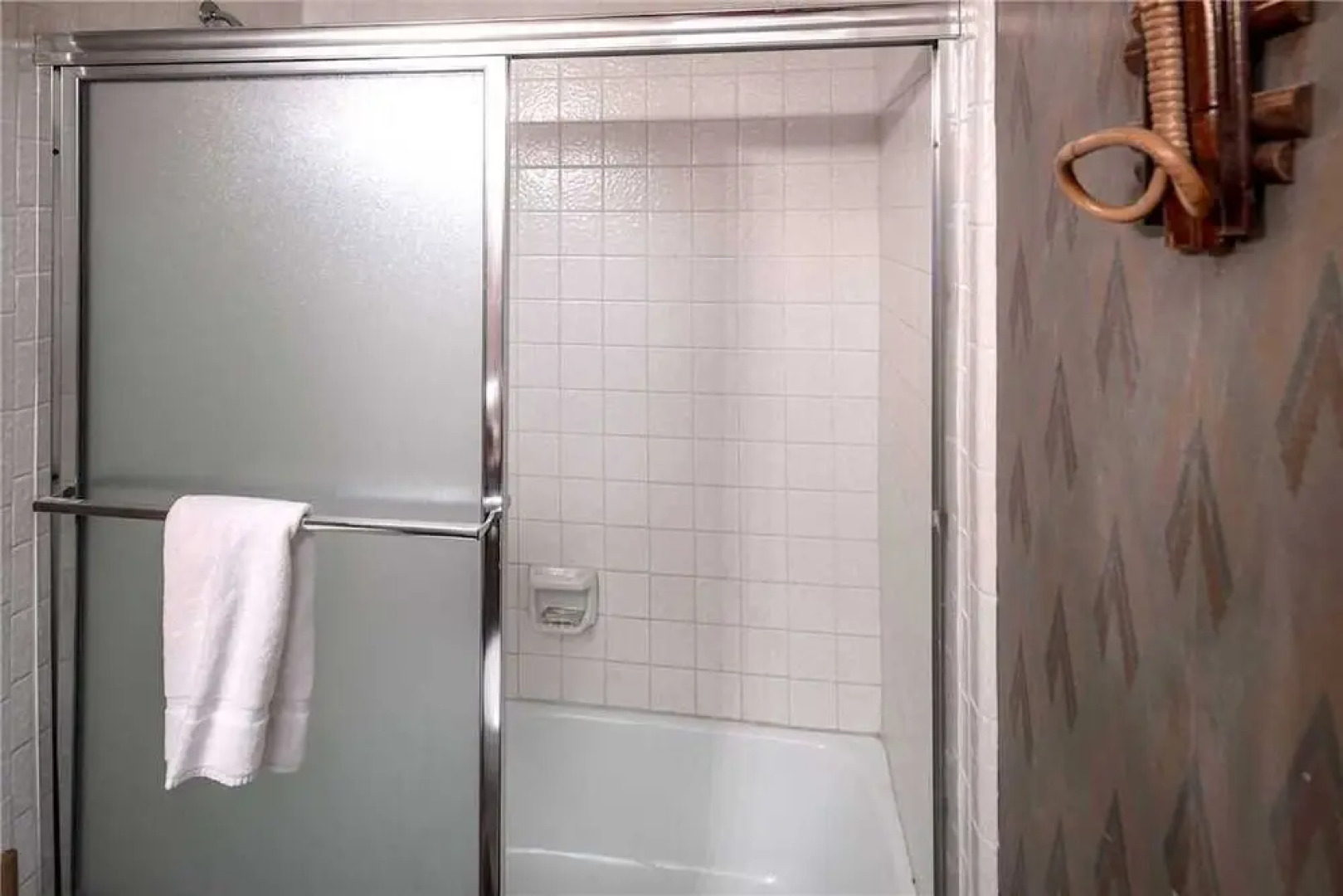 Mountain Dreams 3, 6 Bedrooms, Fireplace, WiFi, Game Room, Pool, Sleeps 16