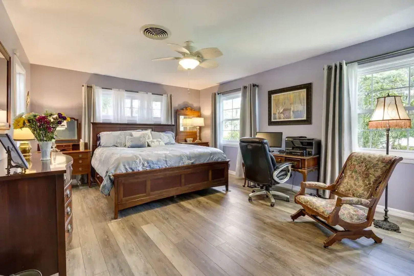 Walk to Lakes! Tropical Escape in Mount Dora