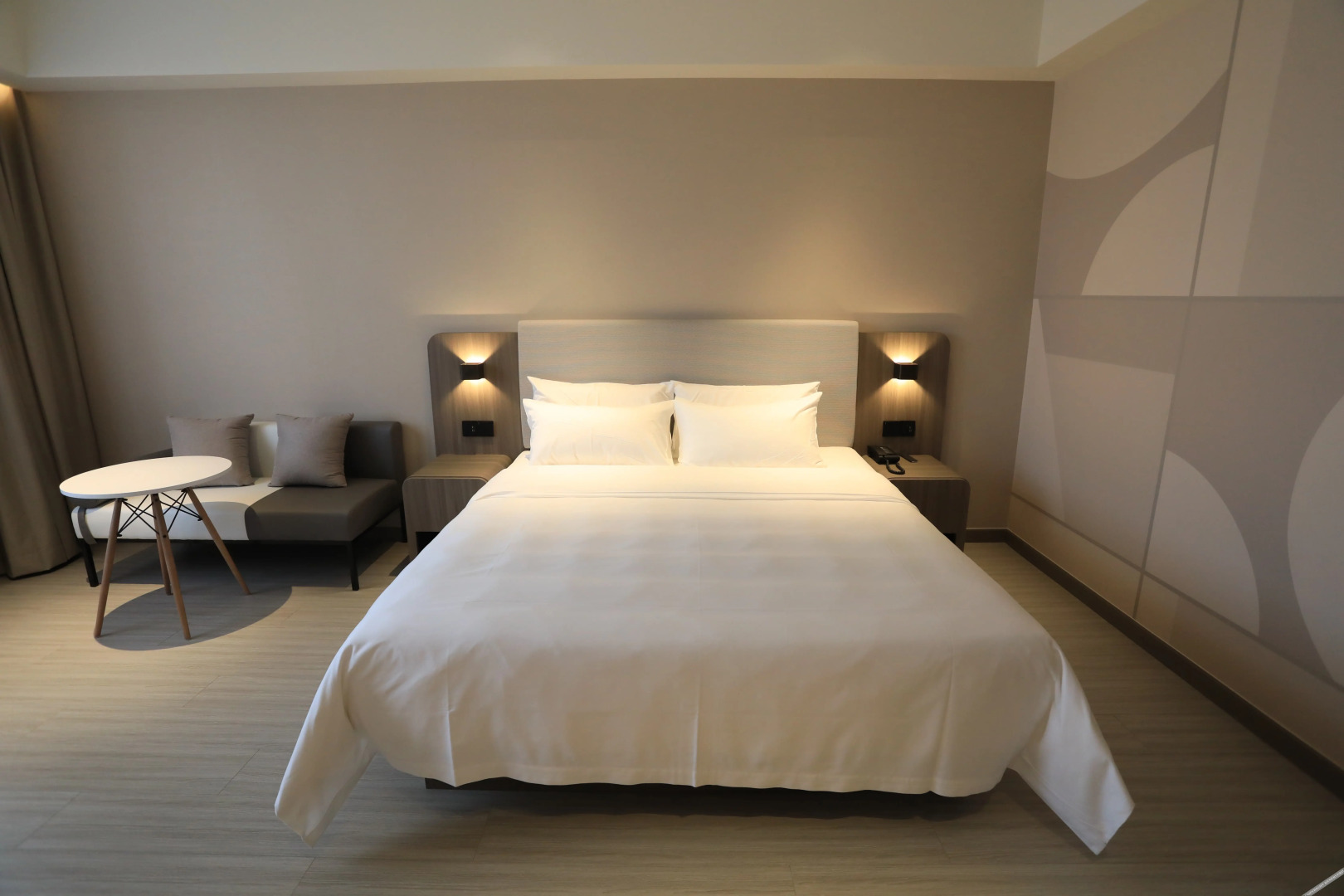 HanTing Hotel (Huludao Yuhuang Mall)