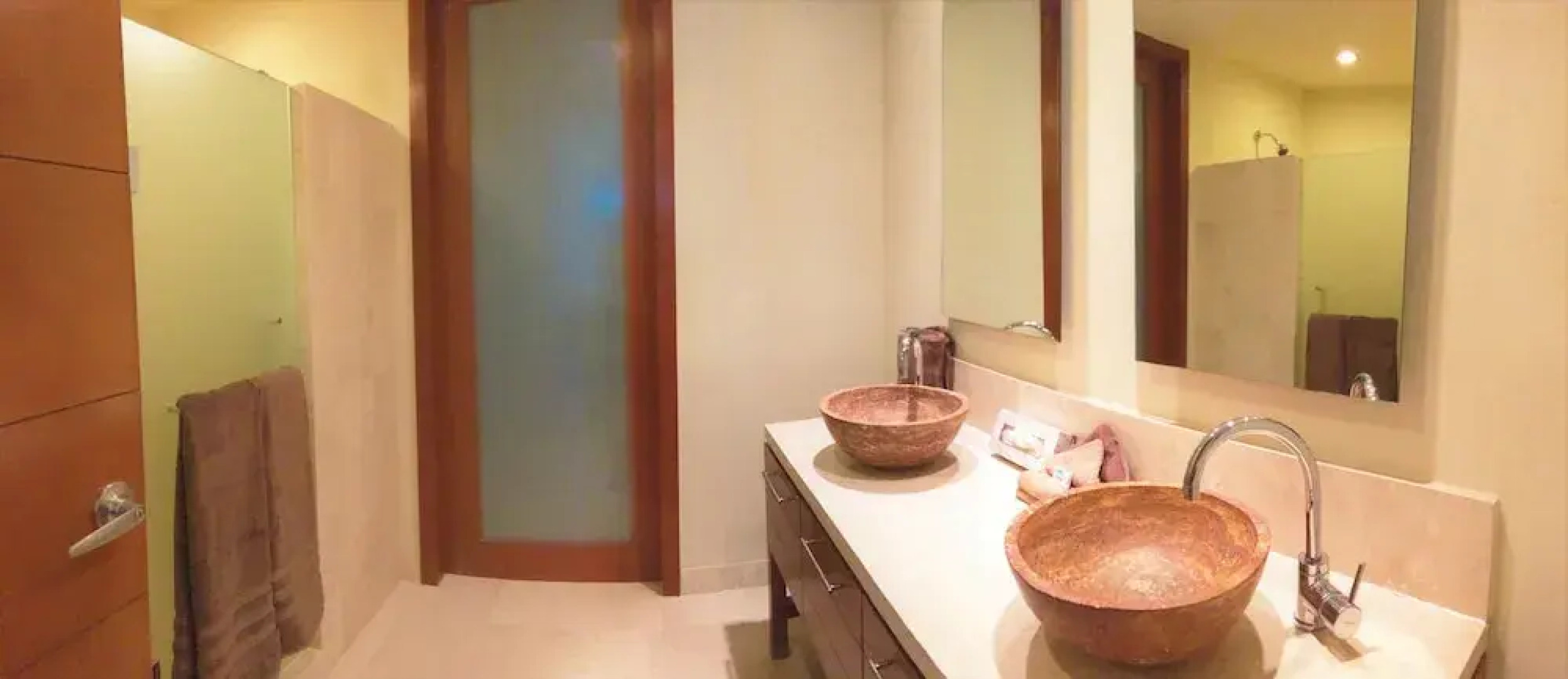 Encanto Living 0202 1BR by Kivoya