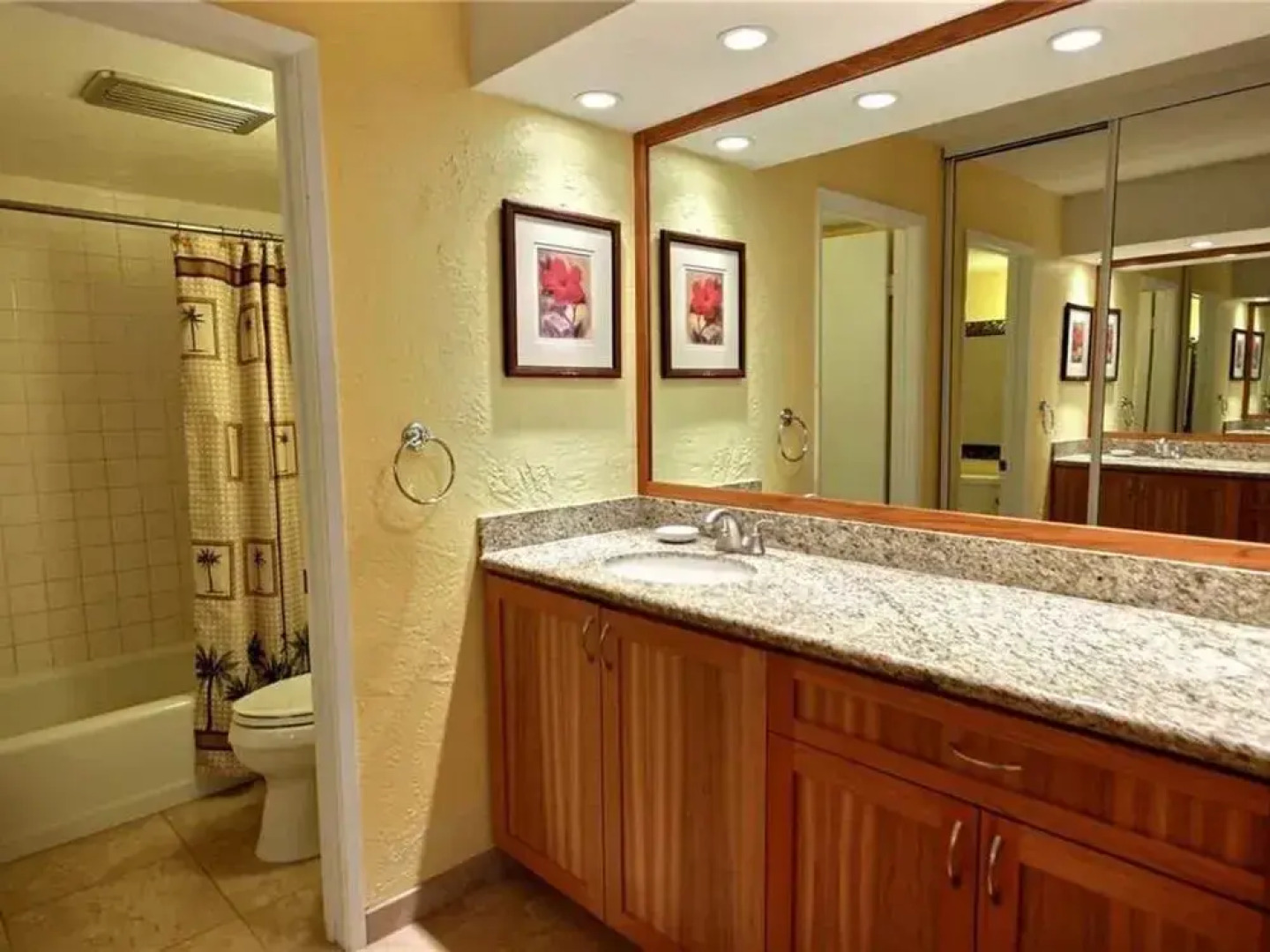 Pohailani 128 by RedAwning