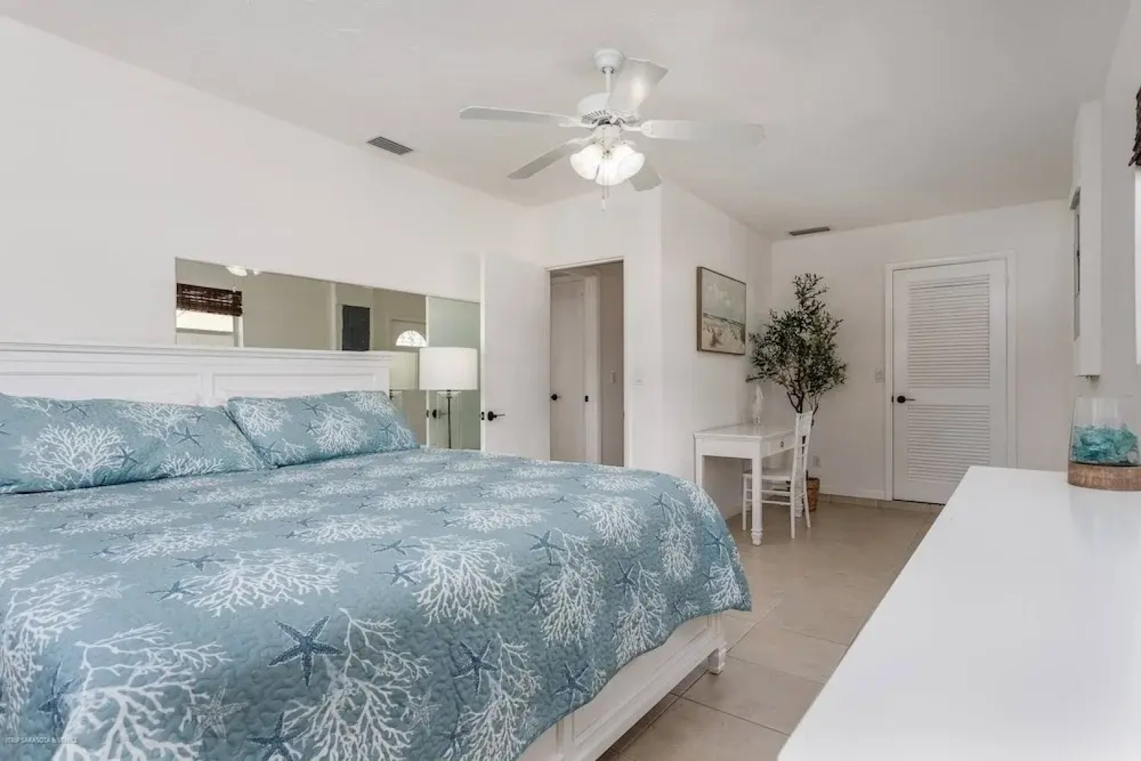 Nokomis Home Close to Beach