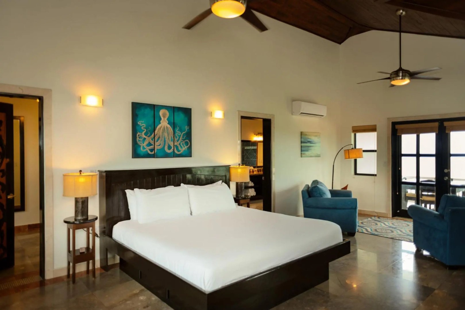 Villa Jammin Gecko in Belize City