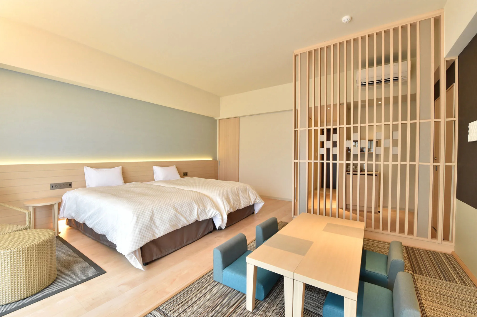 Fusaki Beach Resort Hotel & Villas