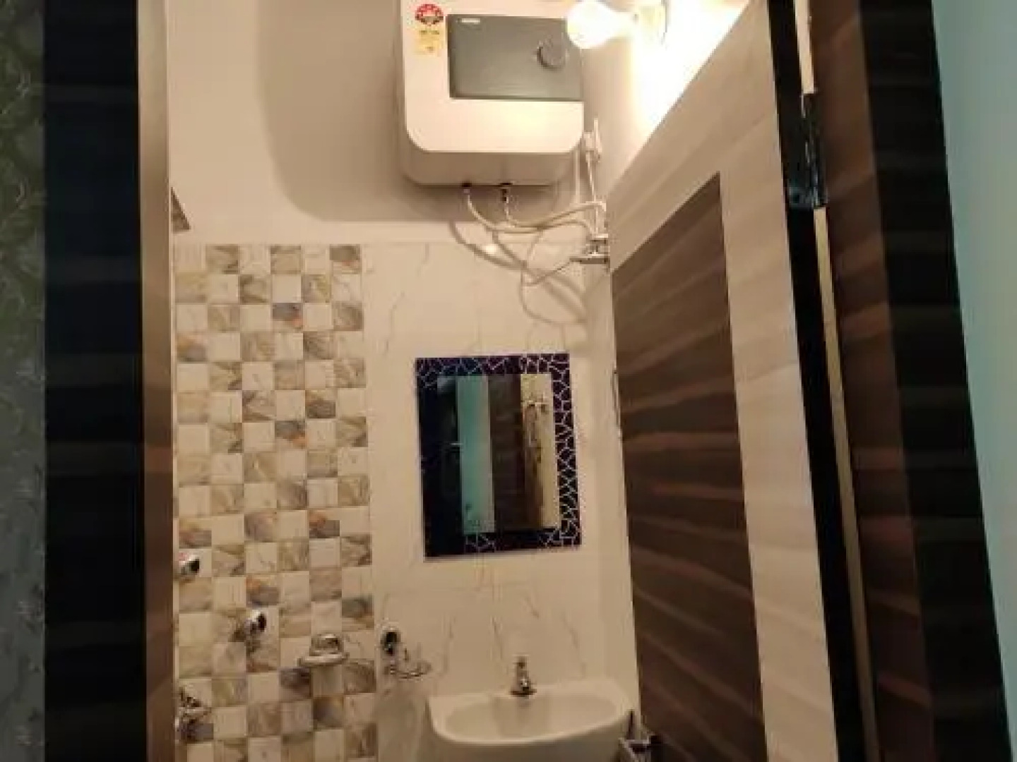 Hotel Central Square (Muzaffarpur)