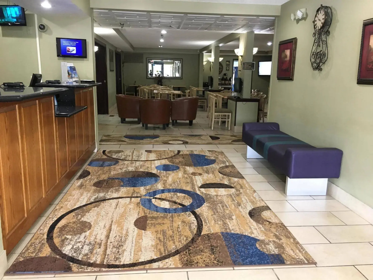 Comfort Inn & Suites Shakopee Downtown Area