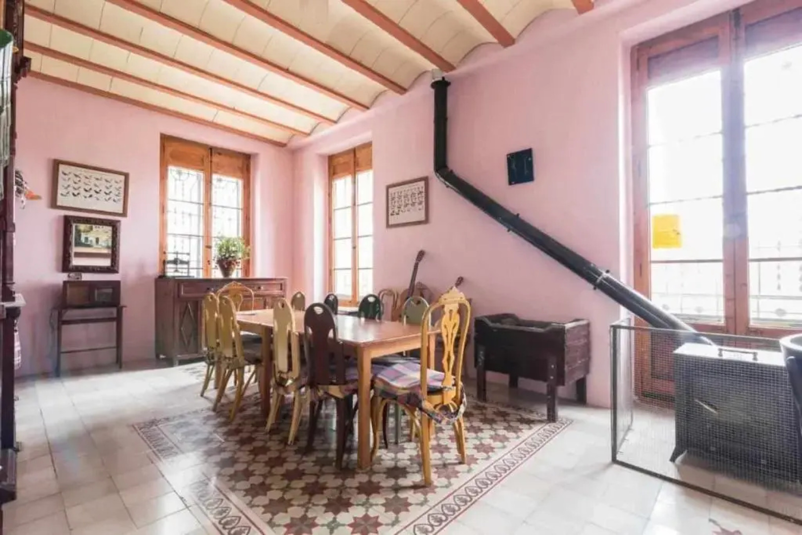 Alojamiento integro 42plazas en total