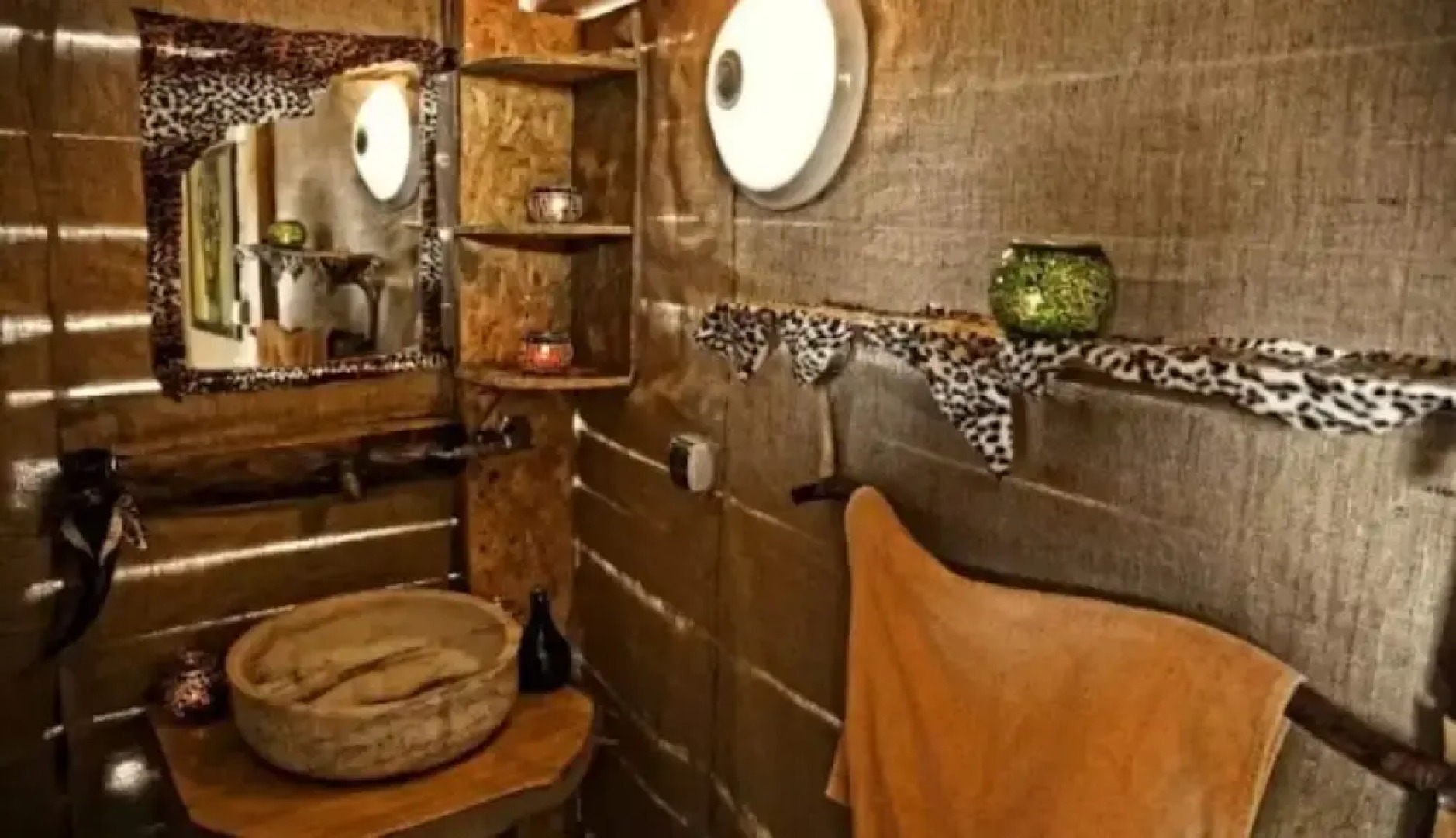 Shambala Lodge - Adults Only