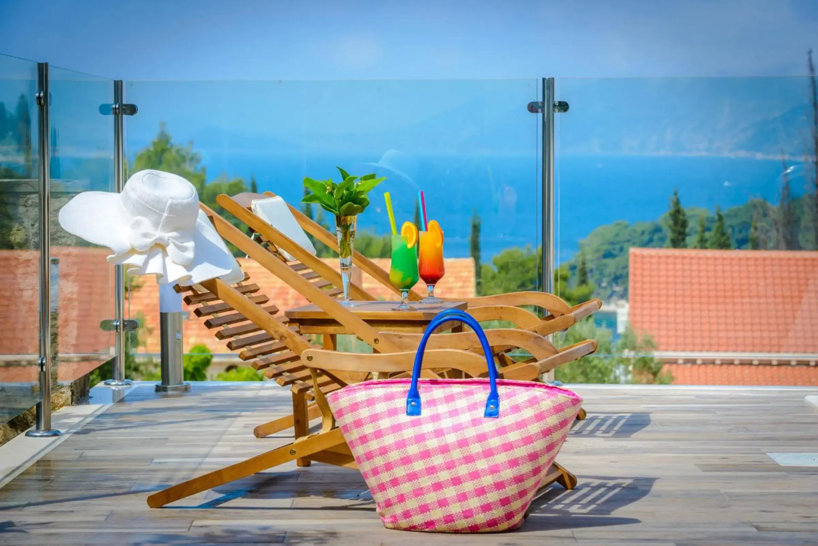 Tandem Apartments with Swimming pool