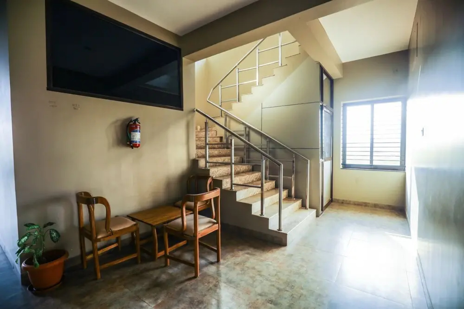 OYO 28365 Hotel The Cult