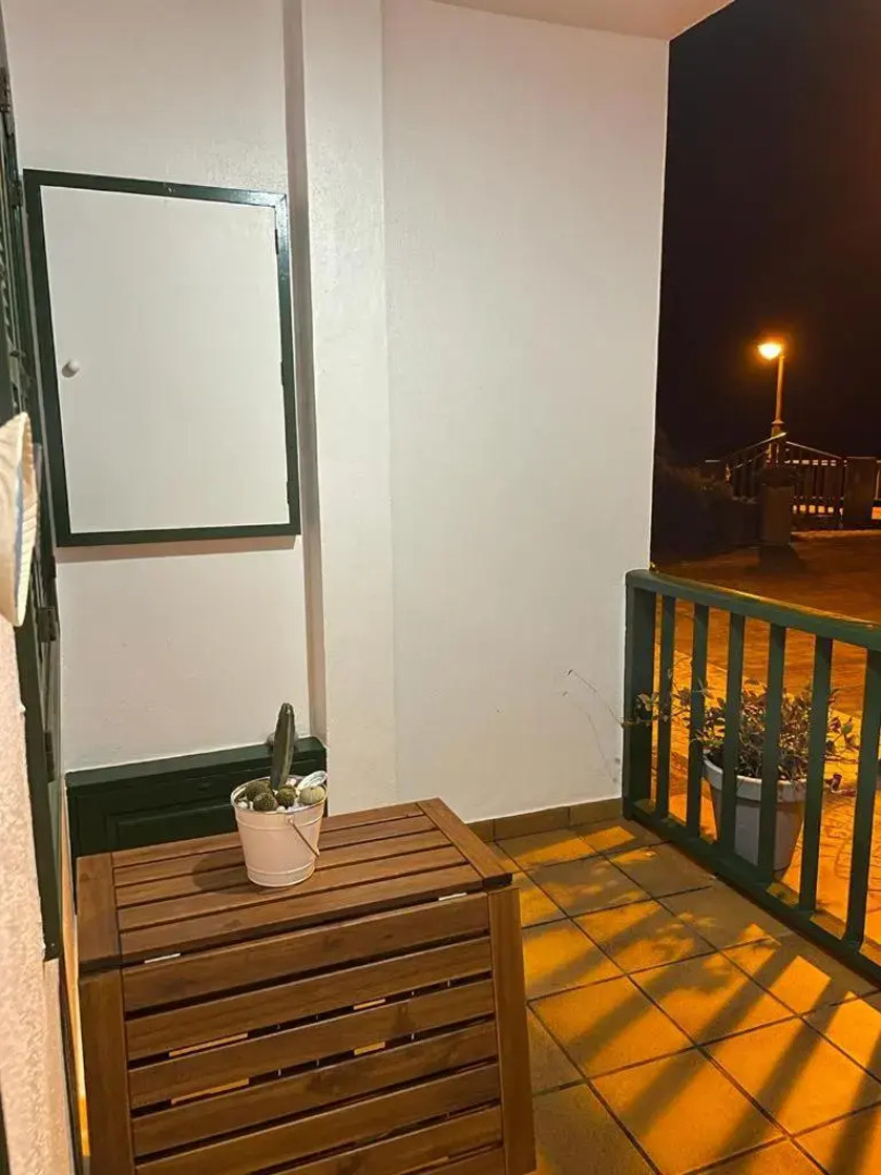 Primera línea en piscinas naturales.