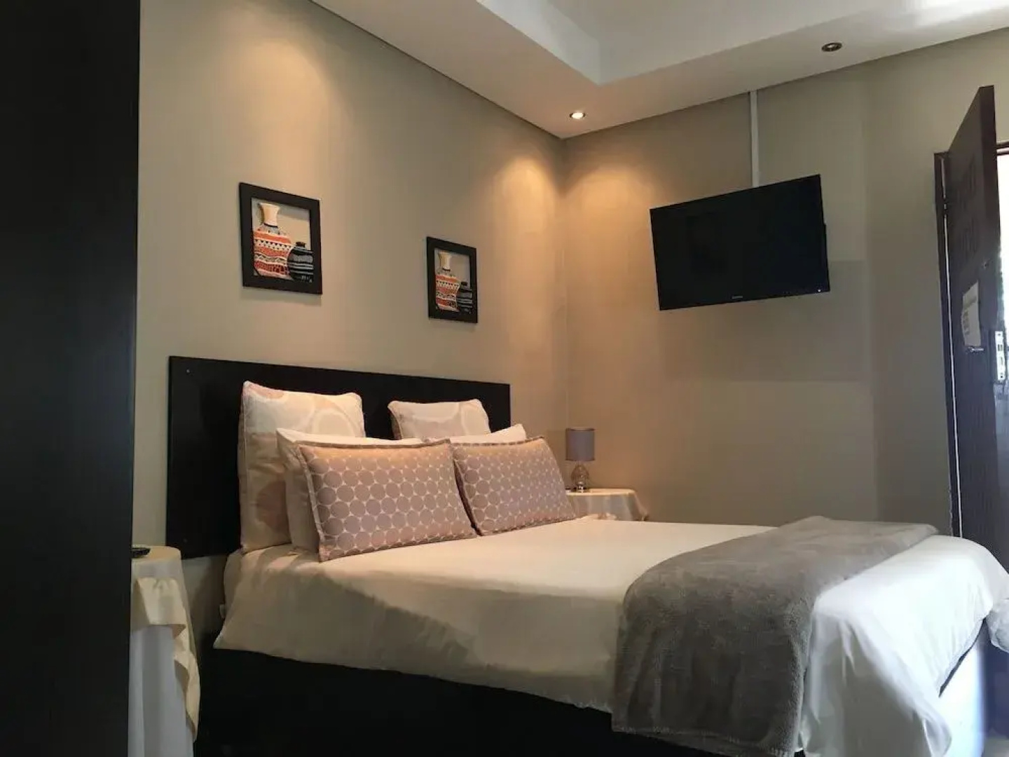 Yana Bed & Breakfast