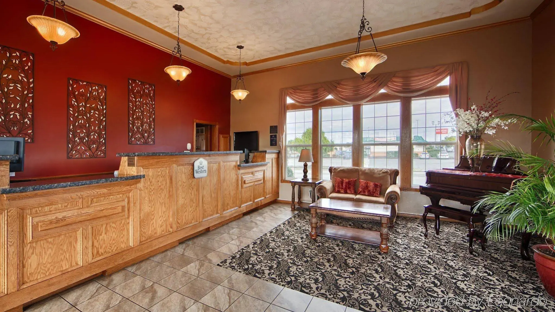 Best Western Plus Bayshore Inn