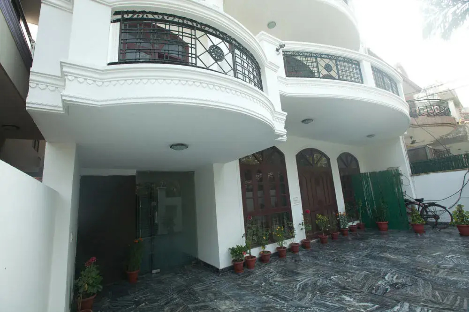 OYO Rooms Noida Golf Course