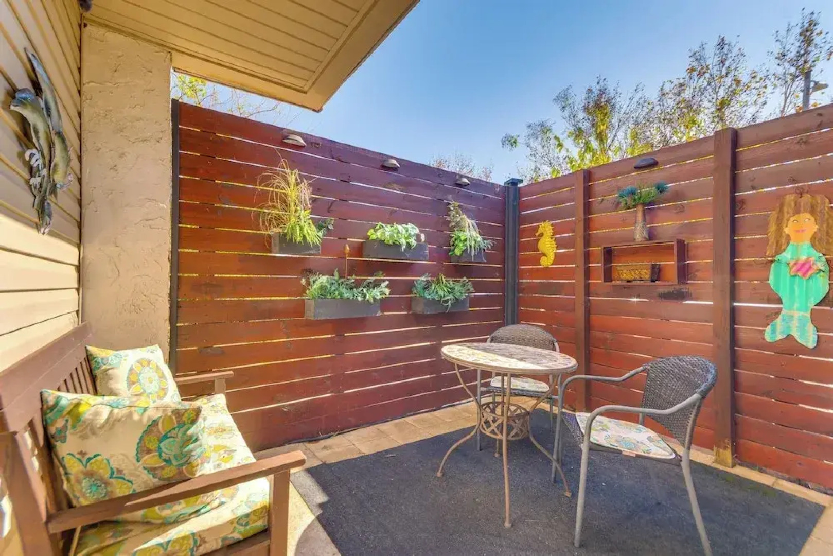 2 Private Outdoor Spaces: Gulf Breeze Townhome!