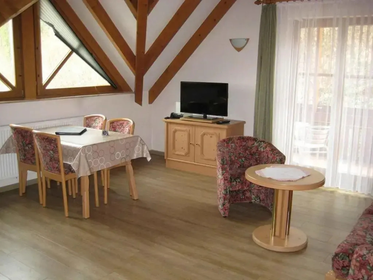 Gasthaus-Pension zur Linde