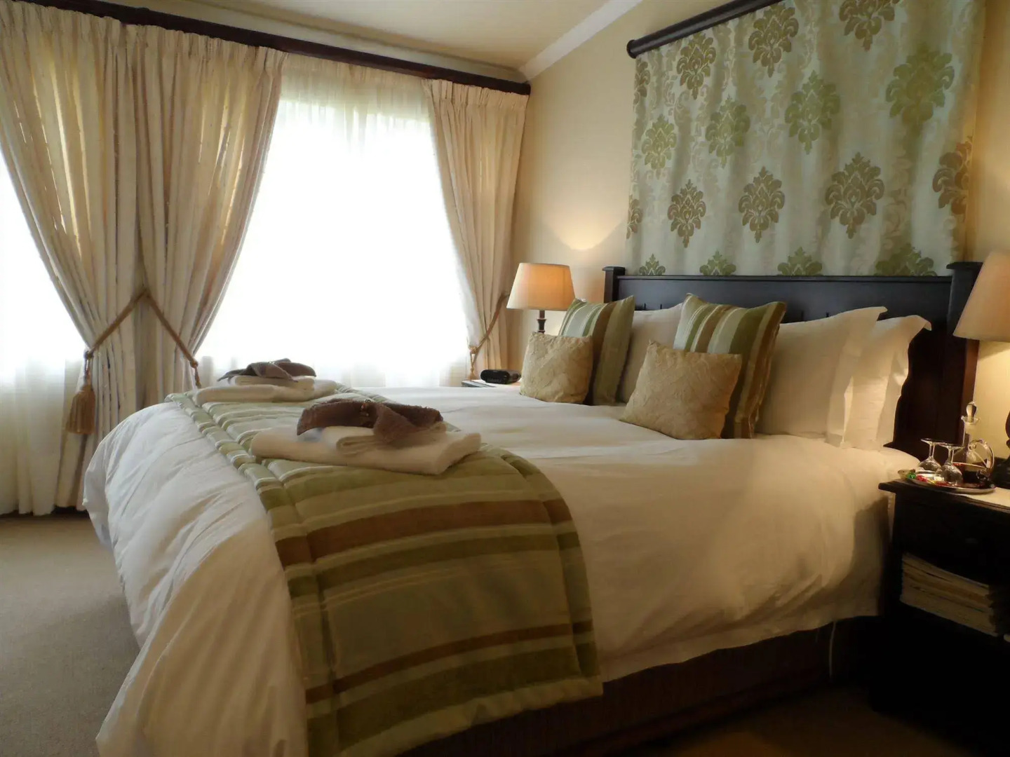 Porcupine Ridge Guest House