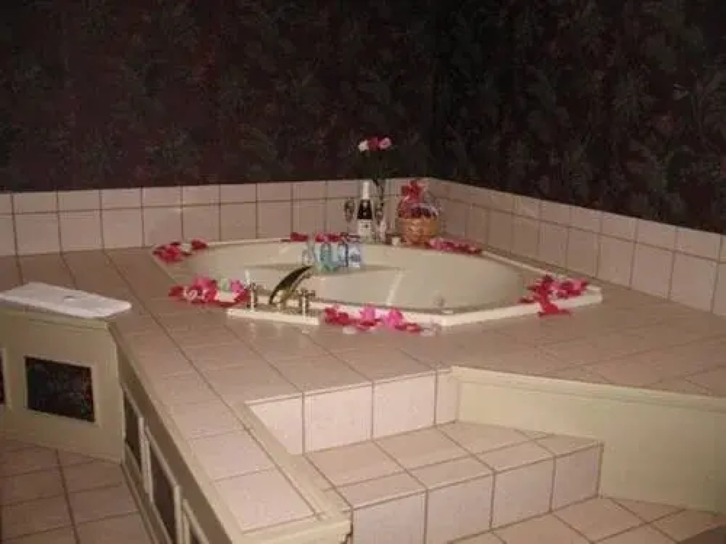 Spruce Hill Inn Mansfield