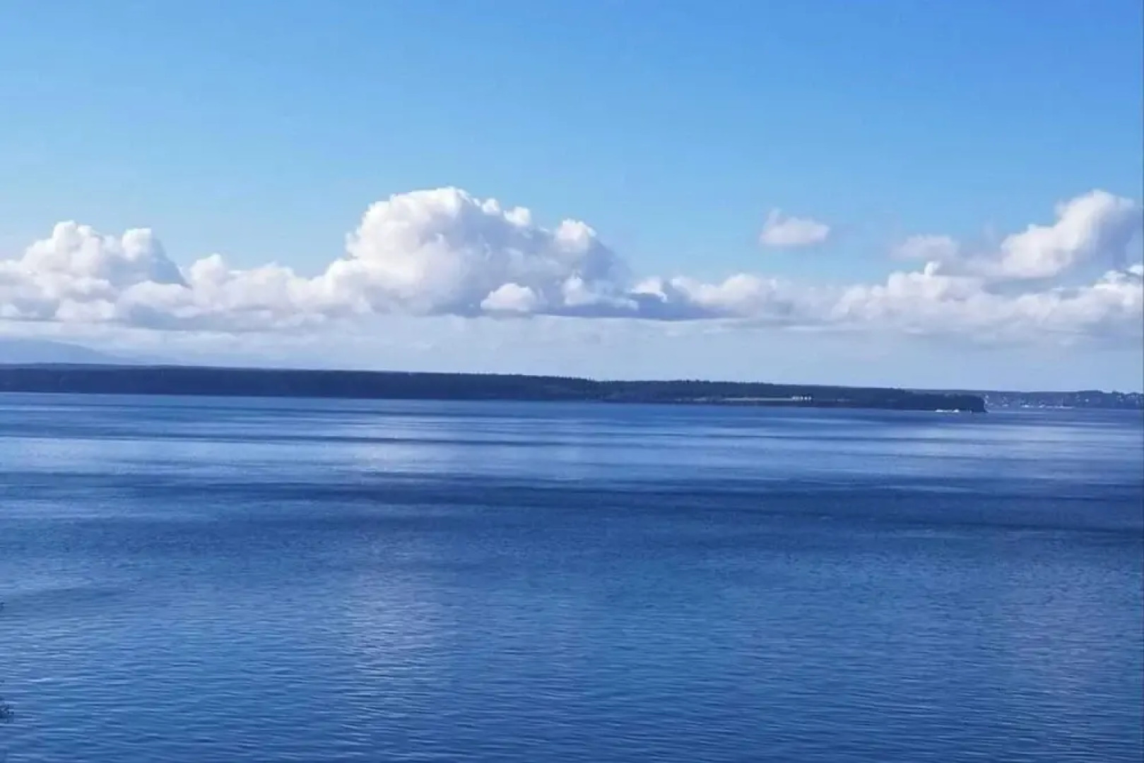 Marine View Bluff by Avantstay Waterfront Views