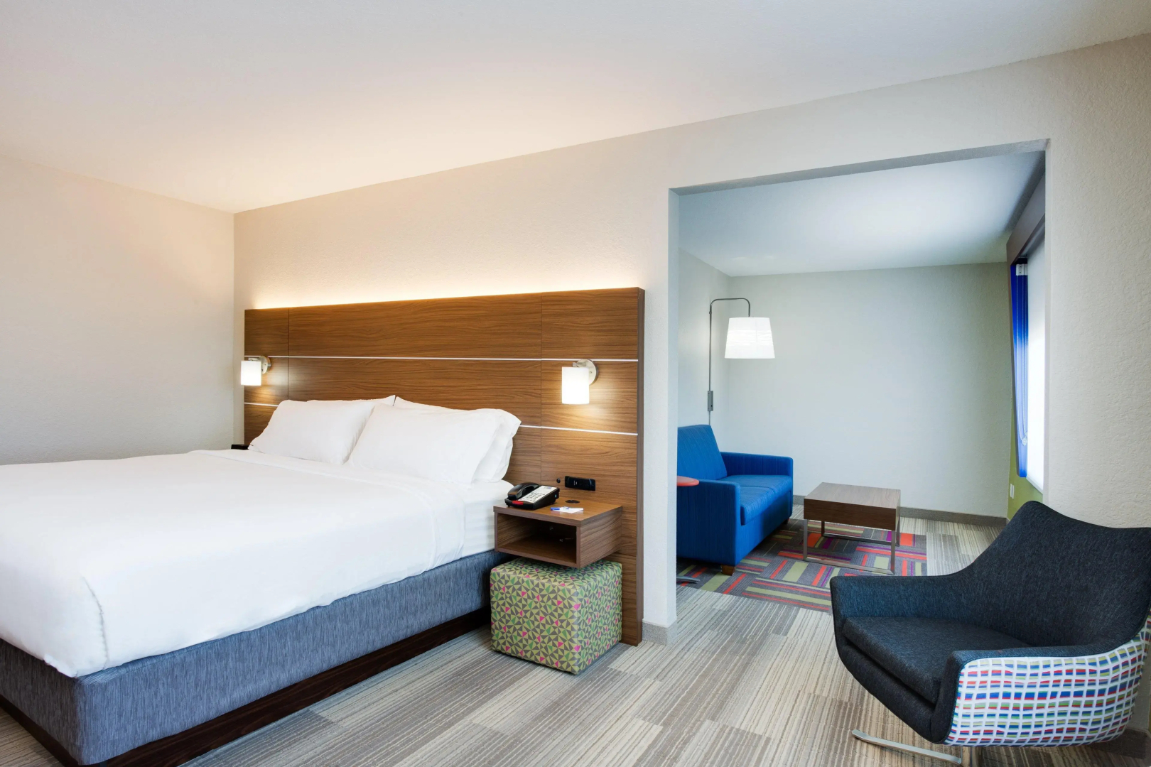 Holiday Inn Express Hotel & Suites Tampa-Fairgrounds-Casino by IHG
