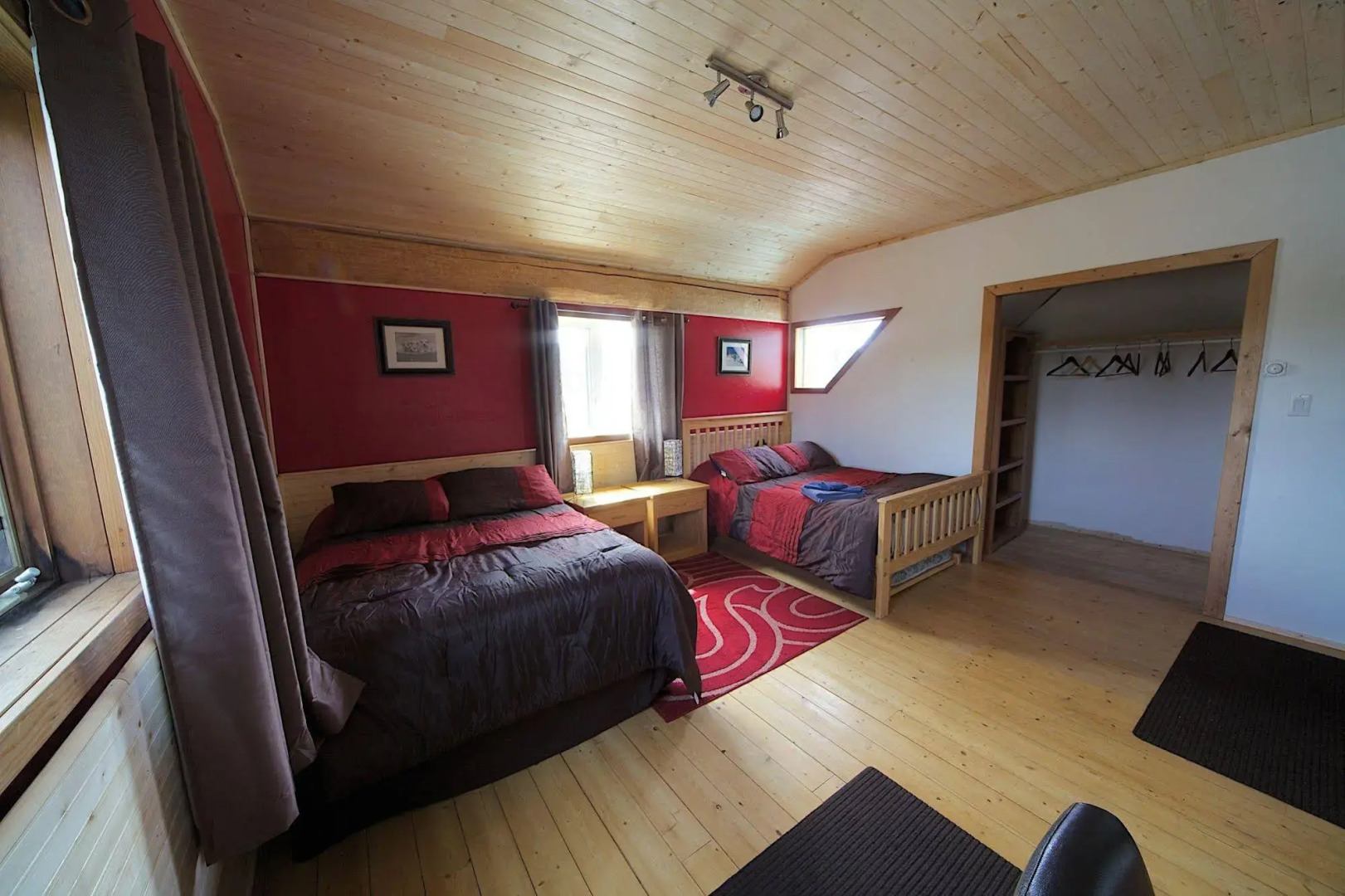 Muktuk Adventures Guest Ranch and Cabins