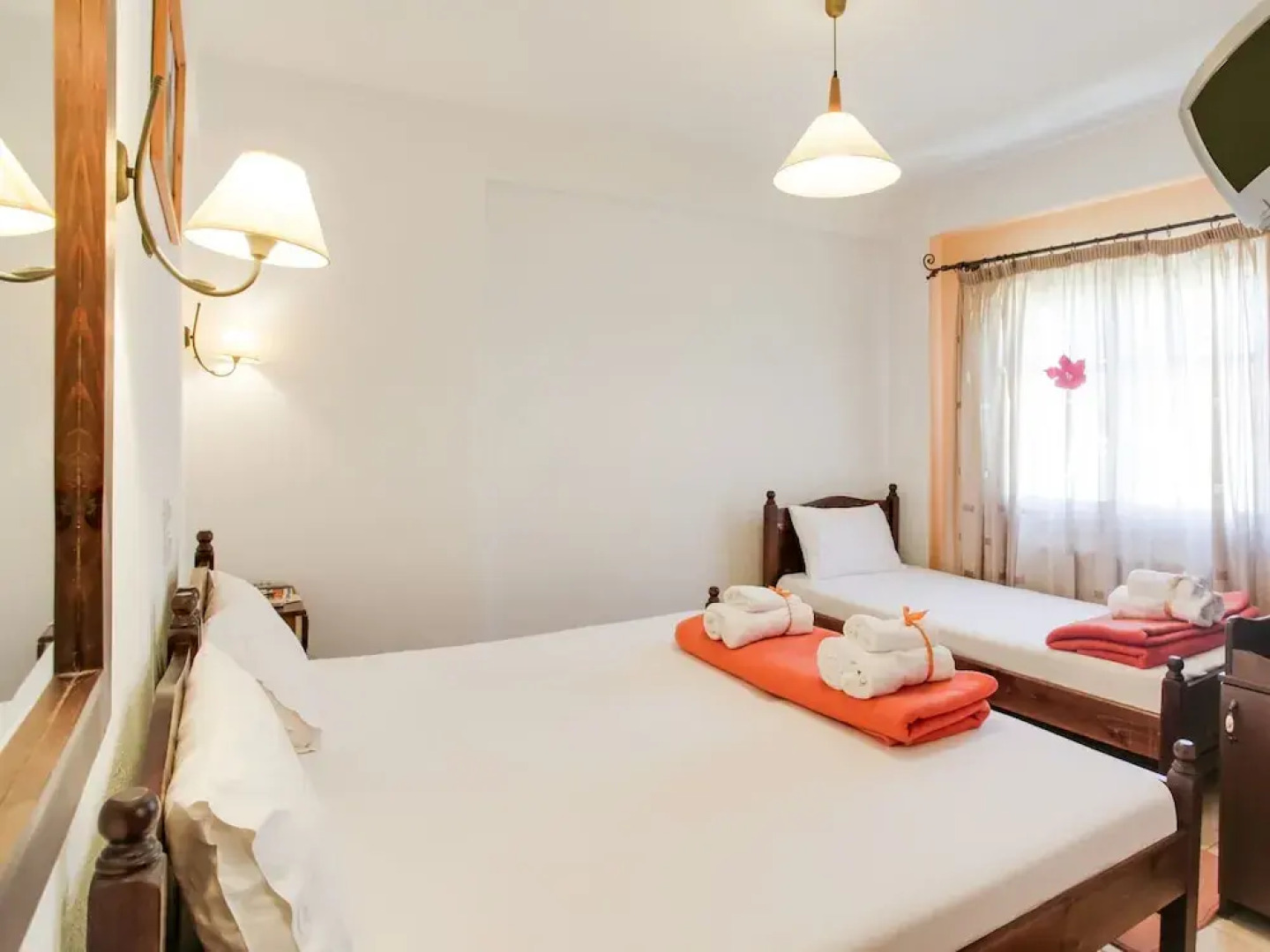 Quaint Holiday Home in Stournareika With Terrace