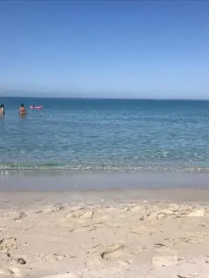 Sunshine Luxury Seafront House - S'arena Scoada