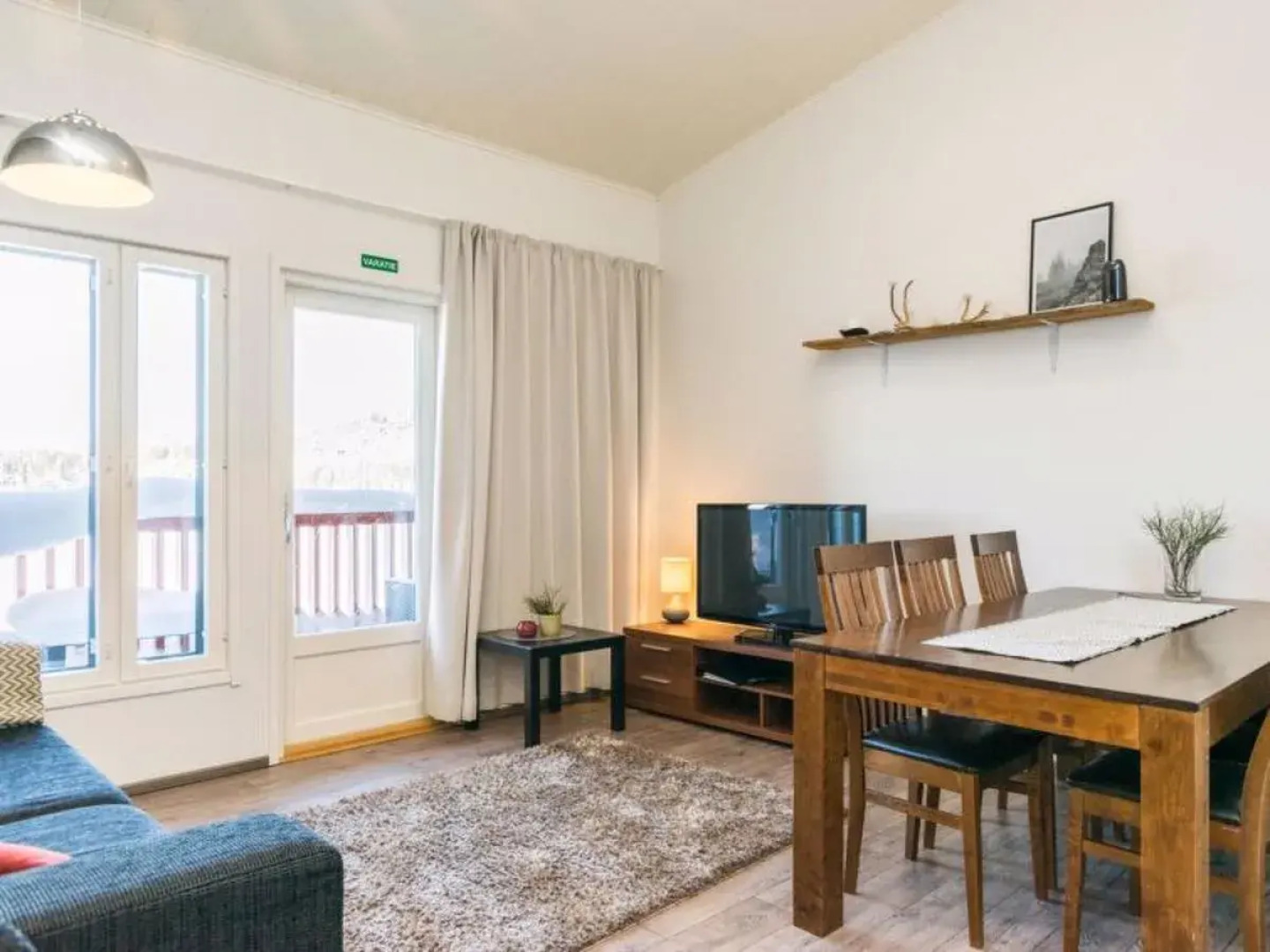 Skivillas 61 ukkohalla (b4)