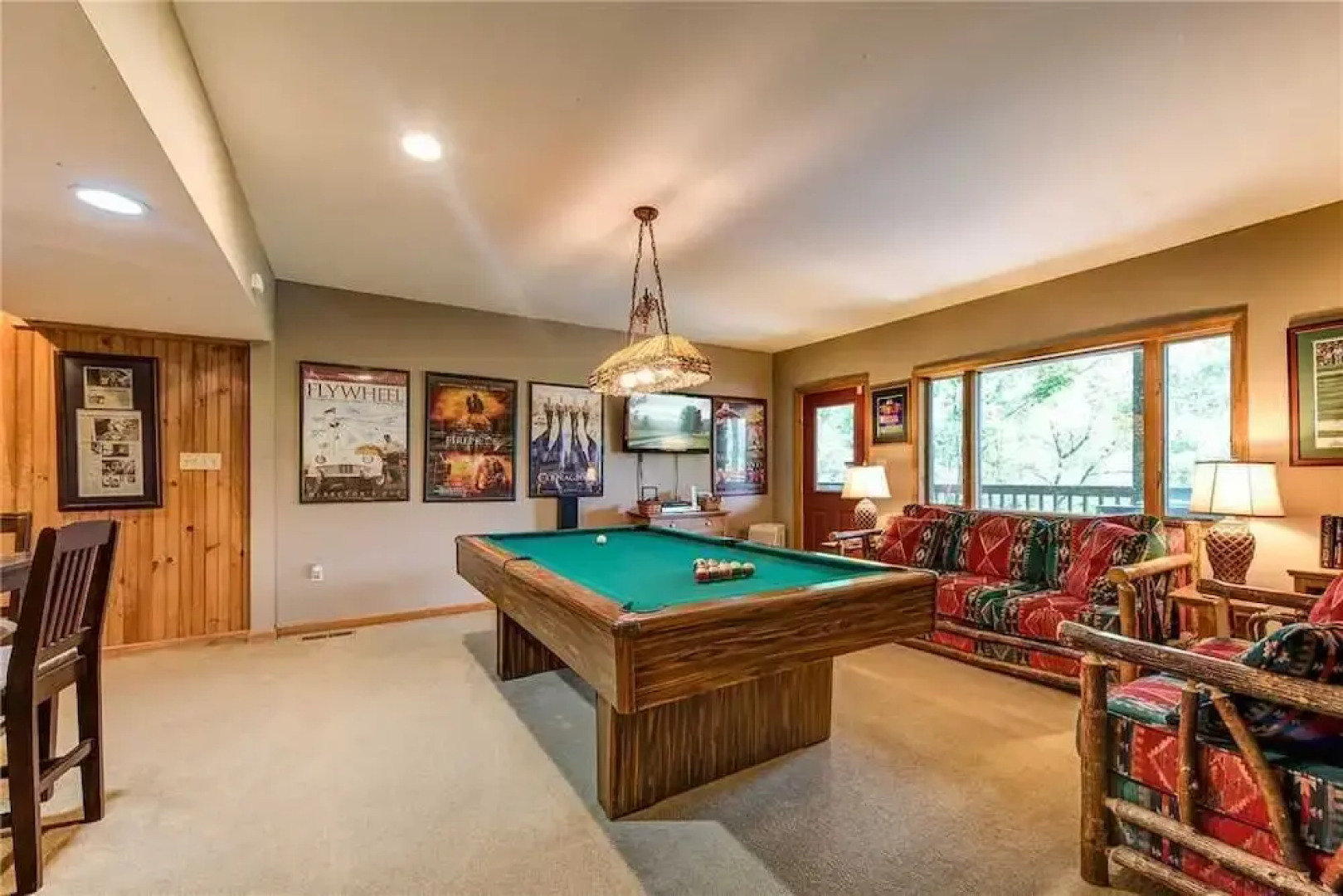 Stand In Awe 4 Bedroom Home with Hot Tub