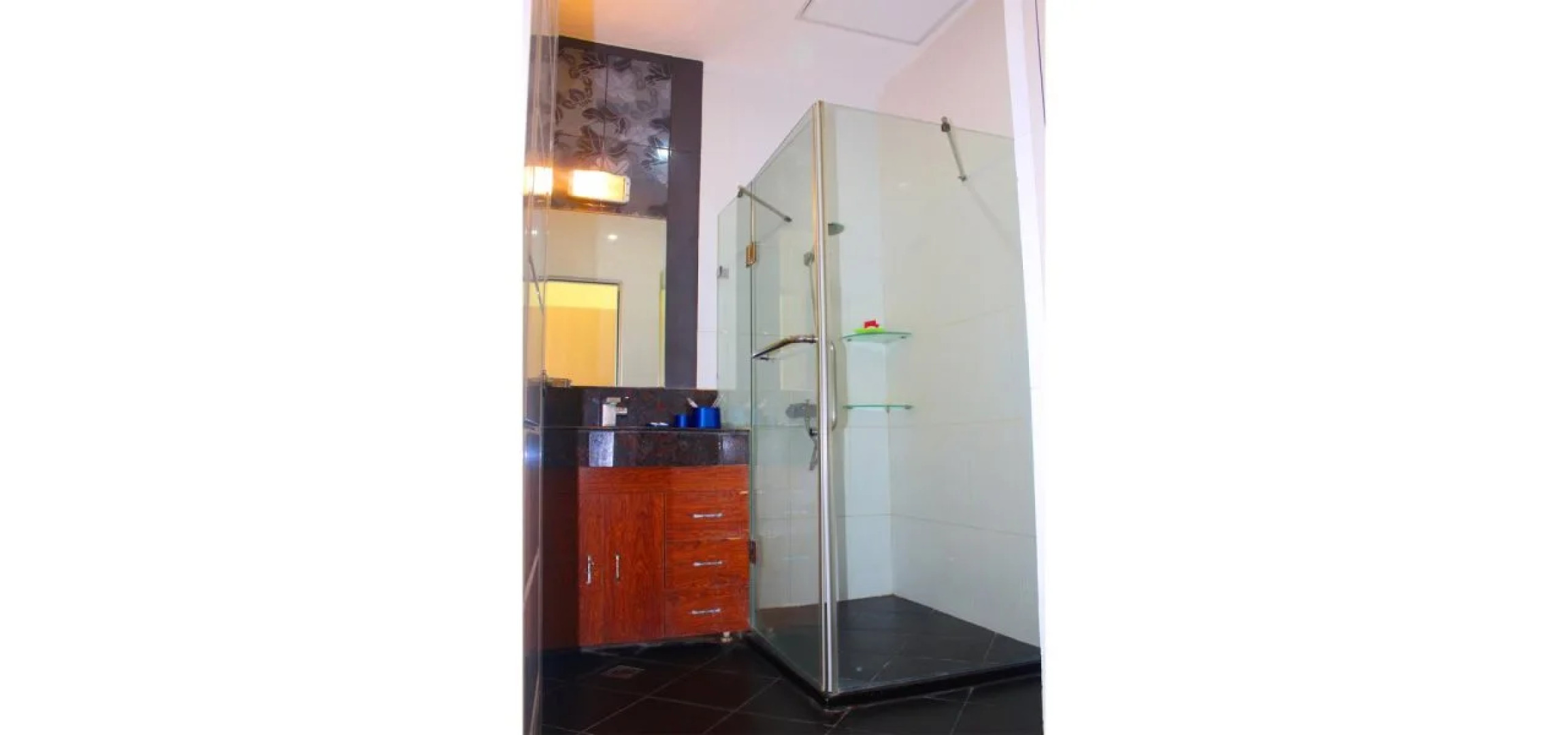 Queens Island Golf and Village