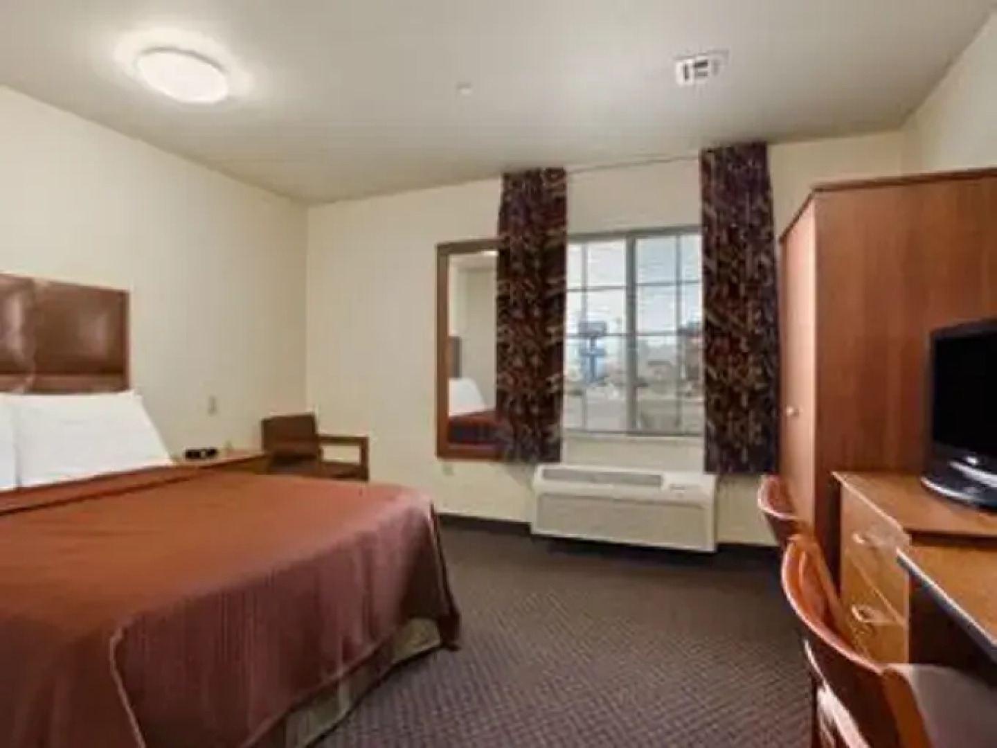 Howard Johnson Las Vegas Near Nellis AFB