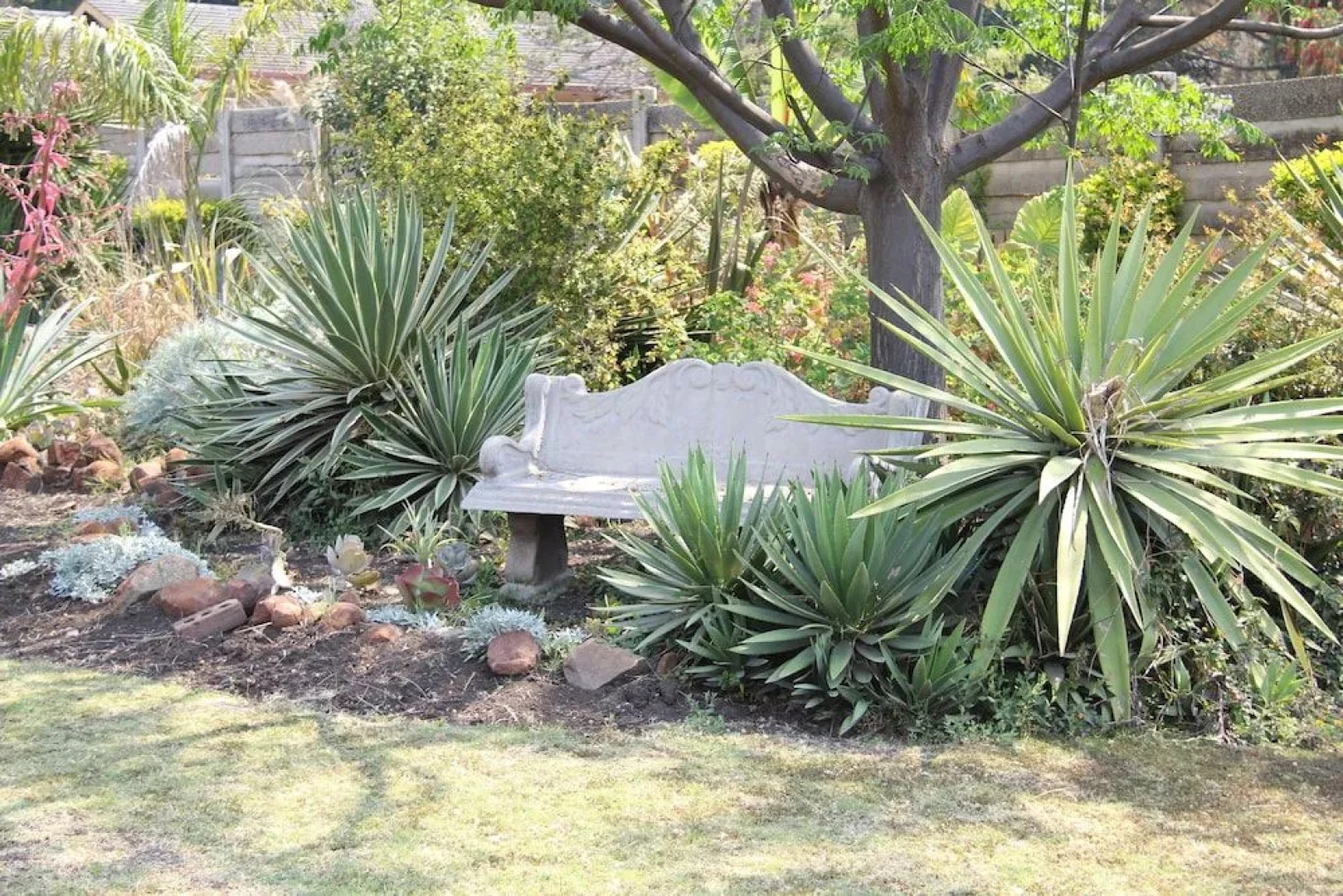 Borrowdale Ground Floor with Poolview