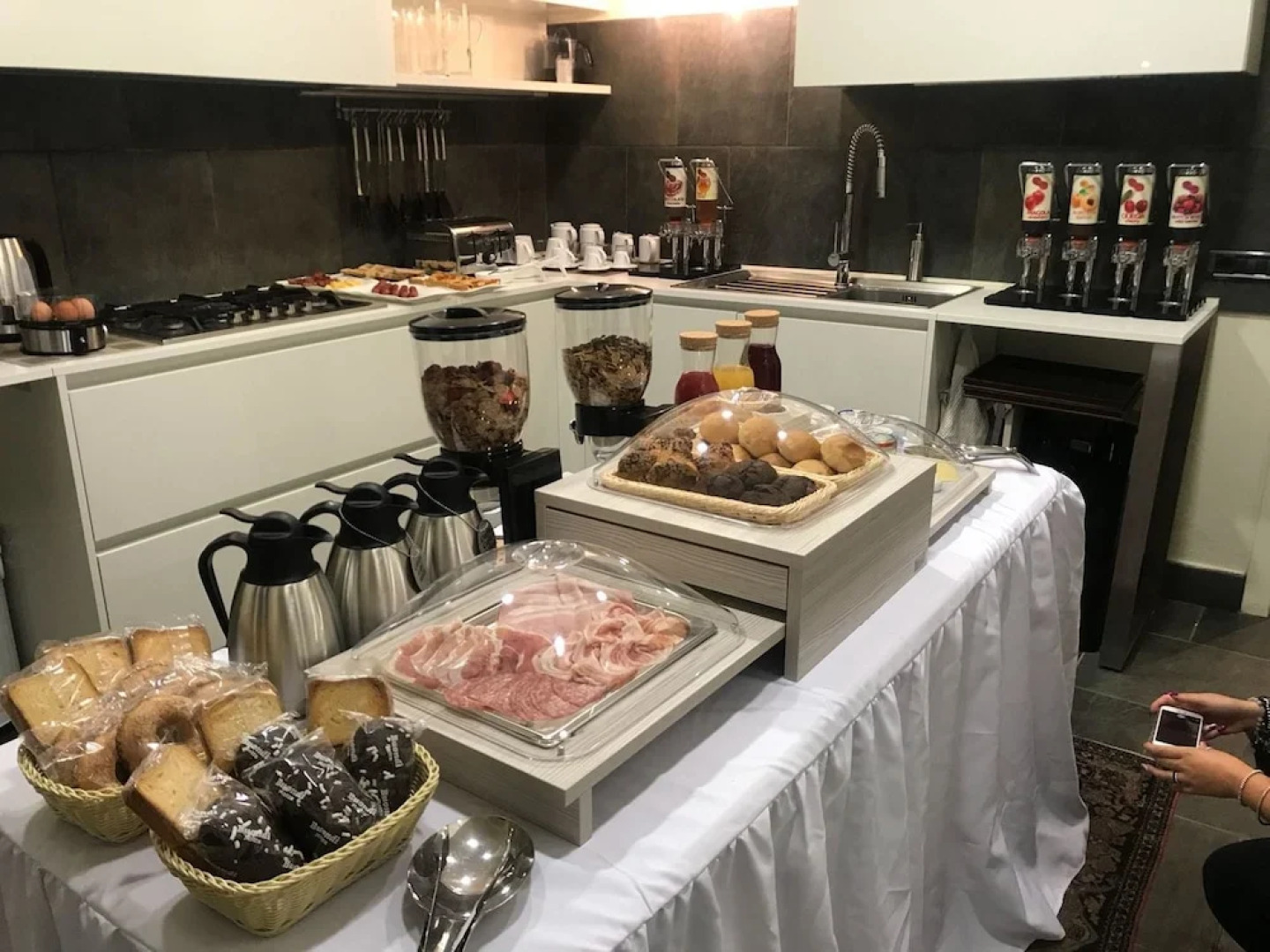 Mansion With 5 Bedrooms in Gesturi, With Private Pool, Enclosed Garden