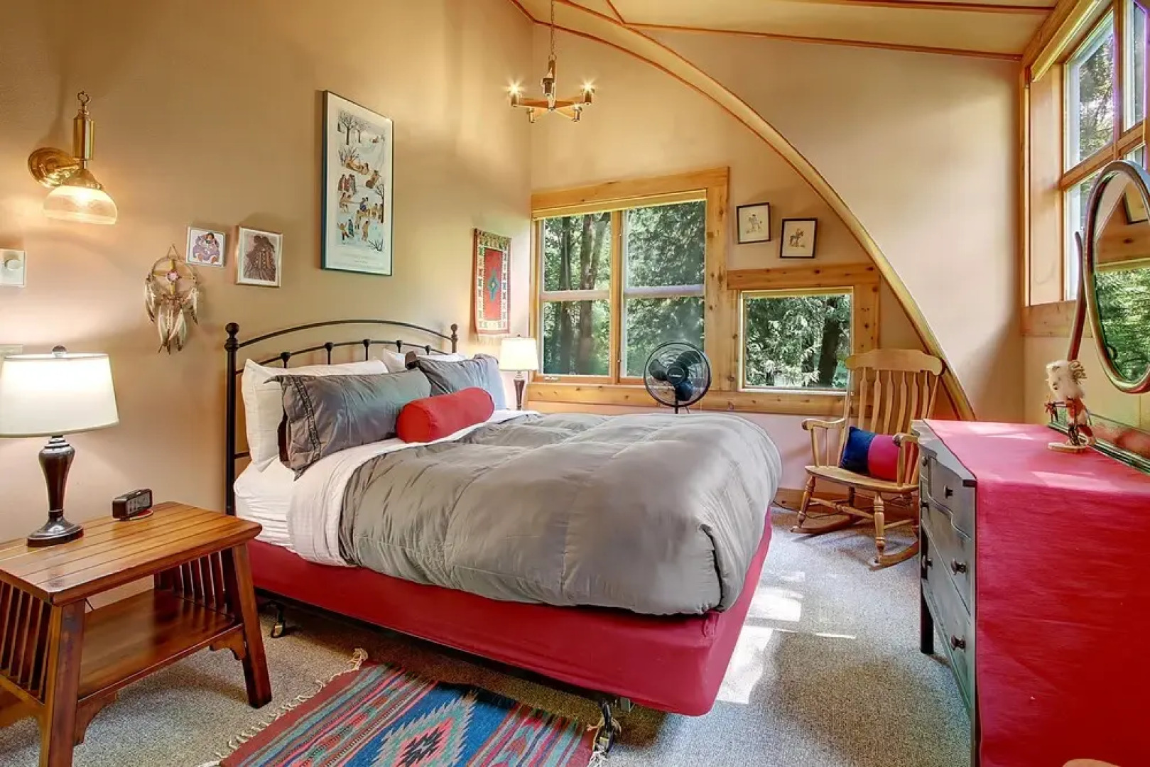 Barrel House at Timberlane Village - Two Bedroom Home with Hot Tub