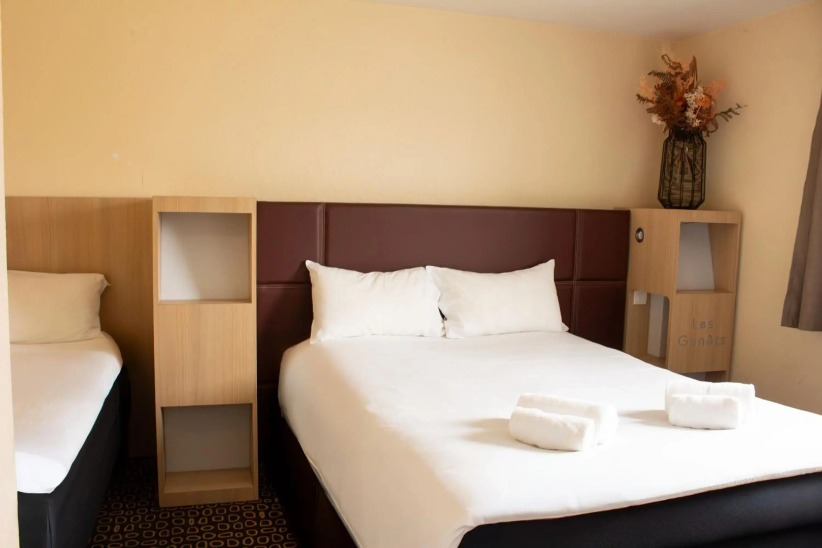 Hôtel les Genêts Bayonne