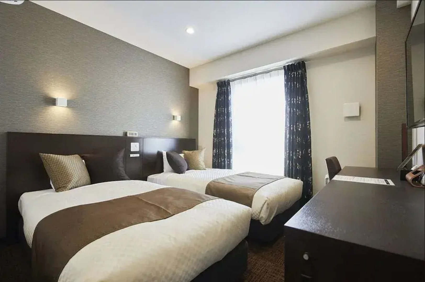 The Celecton Omiya Kaisoku - Kitamoto Ekimae