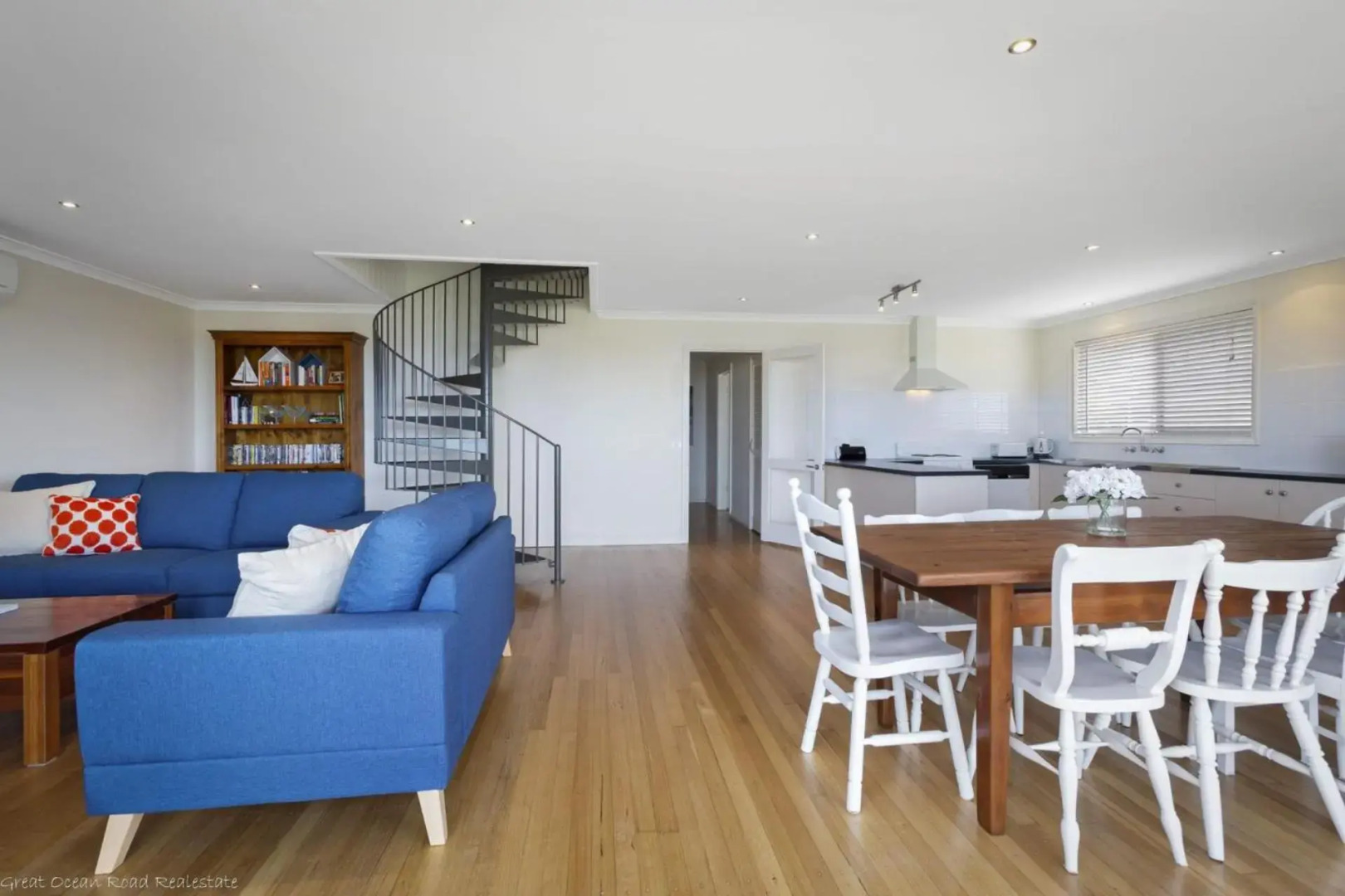 Sea Sunrise Ocean Views and Walk To Beach