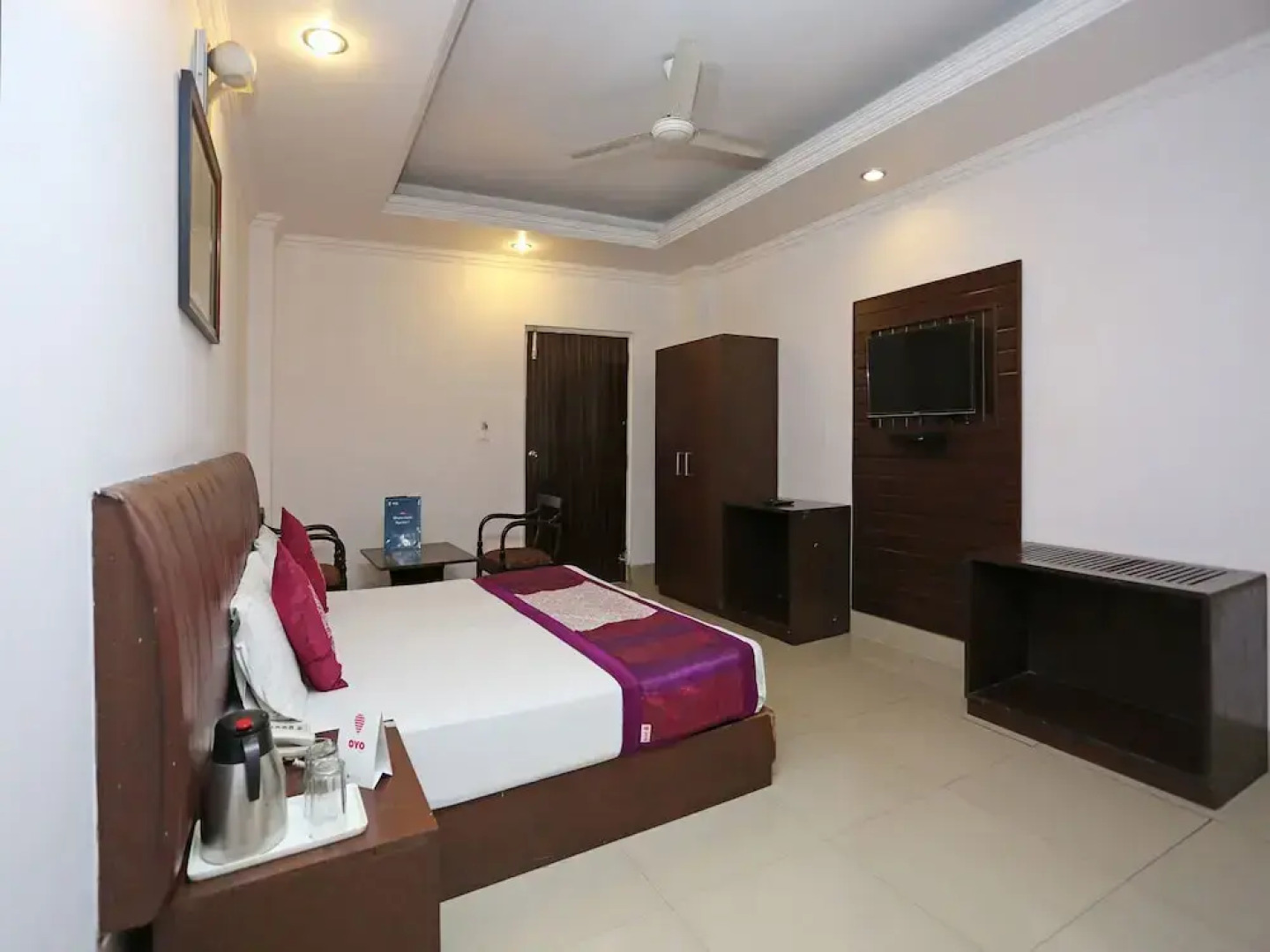 OYO 3697 Hotel Rivieraa