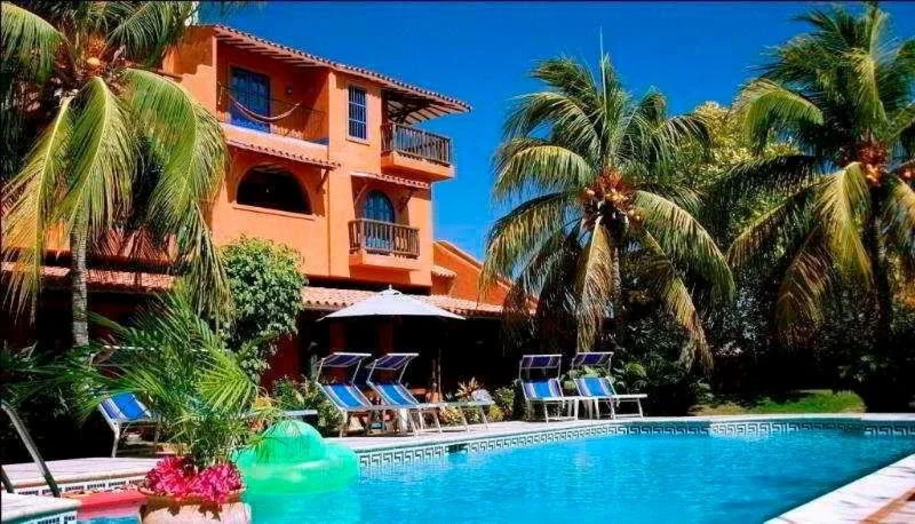 La Costa Playa El Agua Hotel