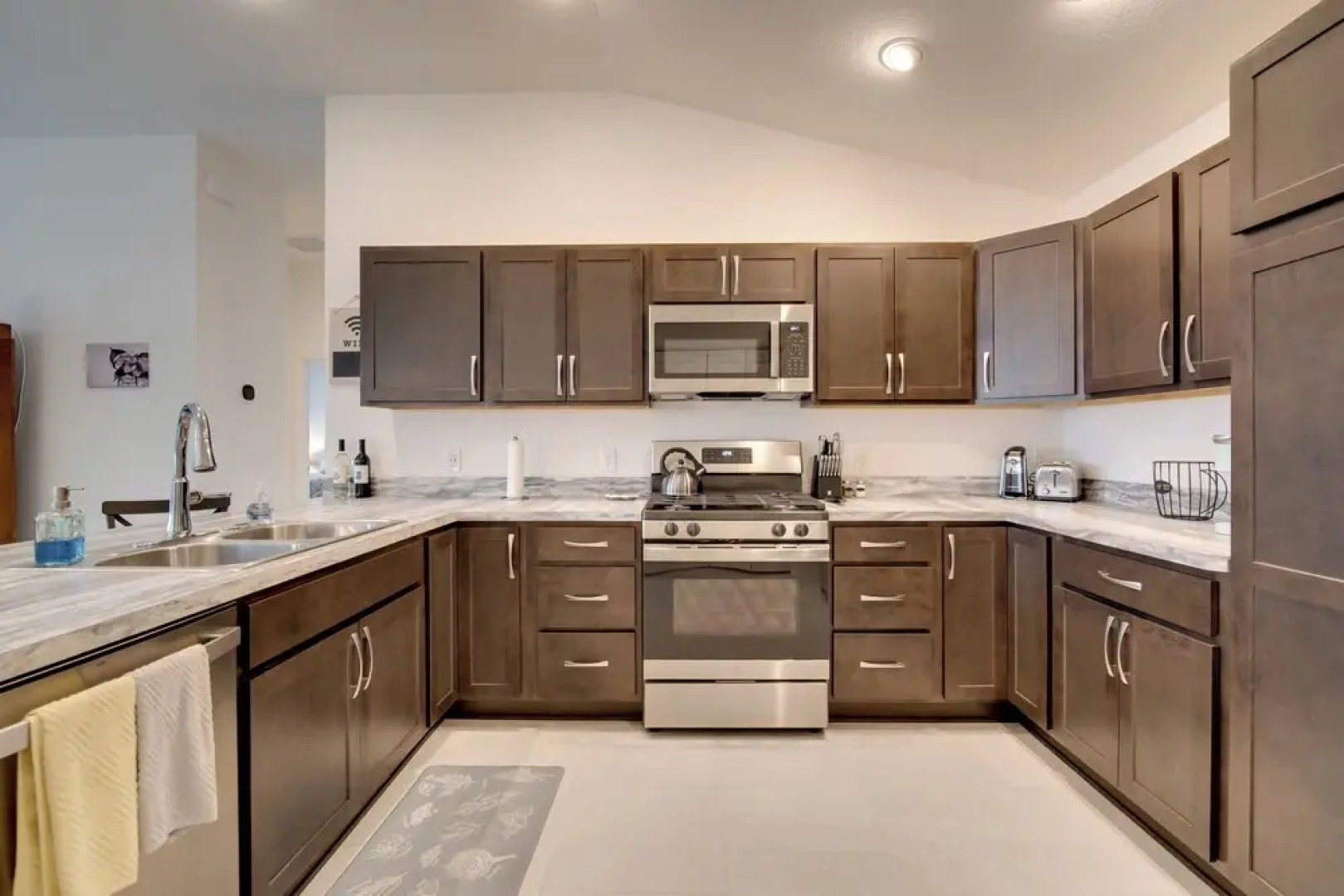 Sun-soaked Retreat in The Villages w/ Grill!