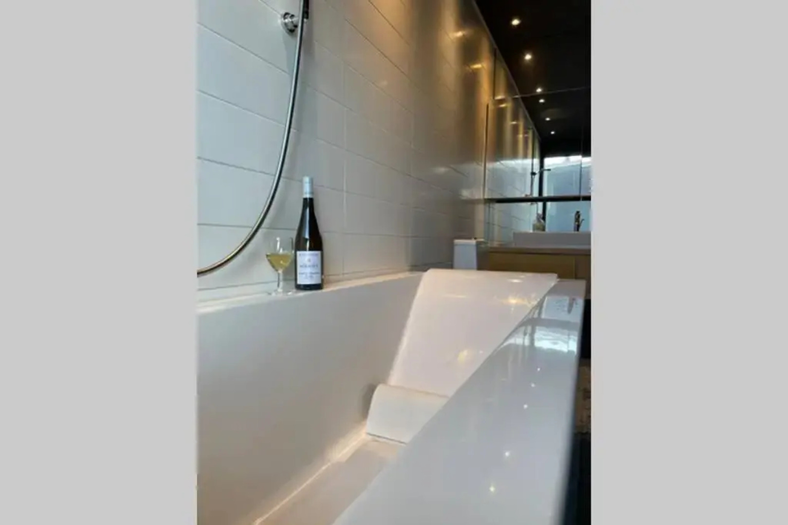 Reelinki Seafront Villa Aava