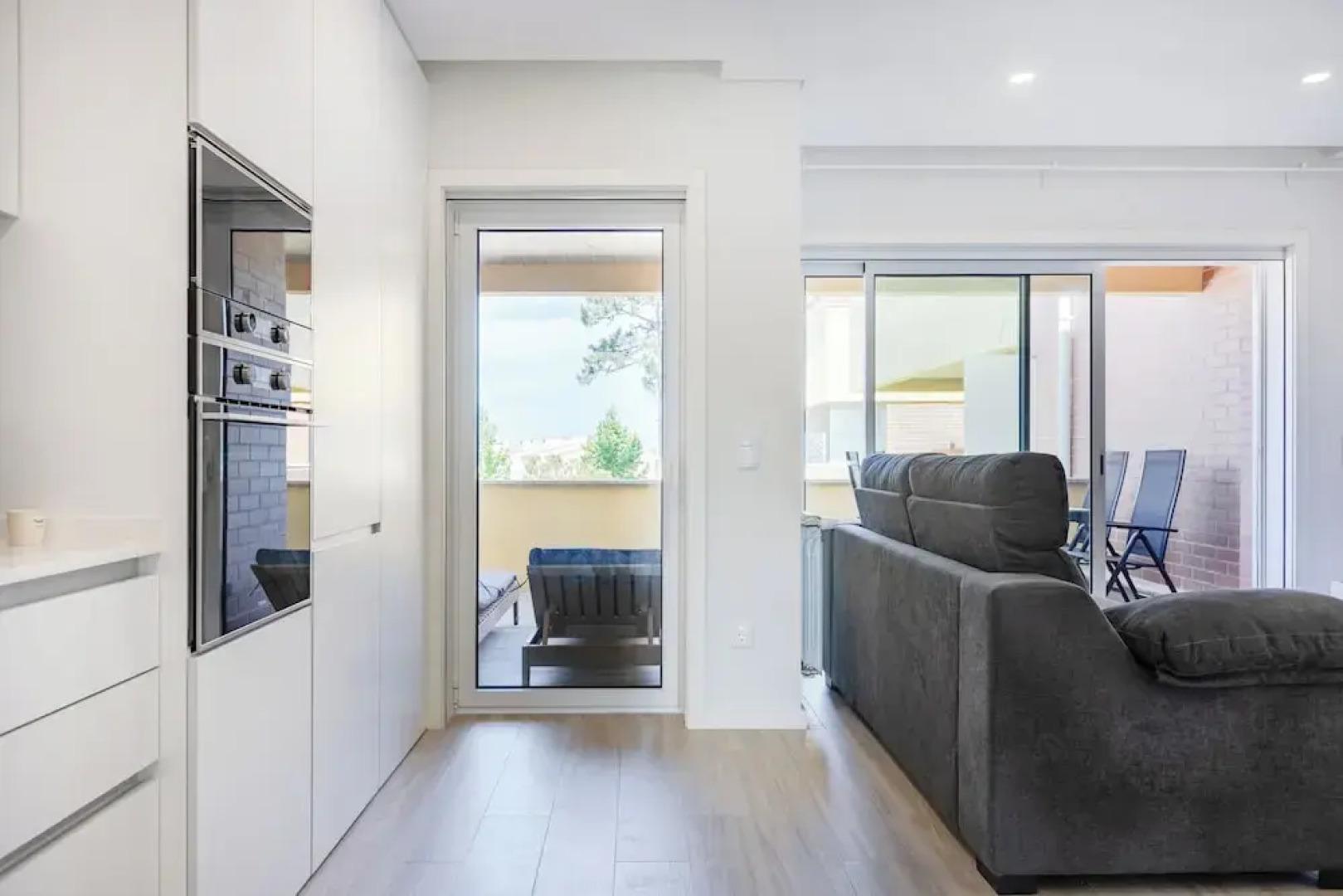 The Pine Flat with Pool at Furadouro