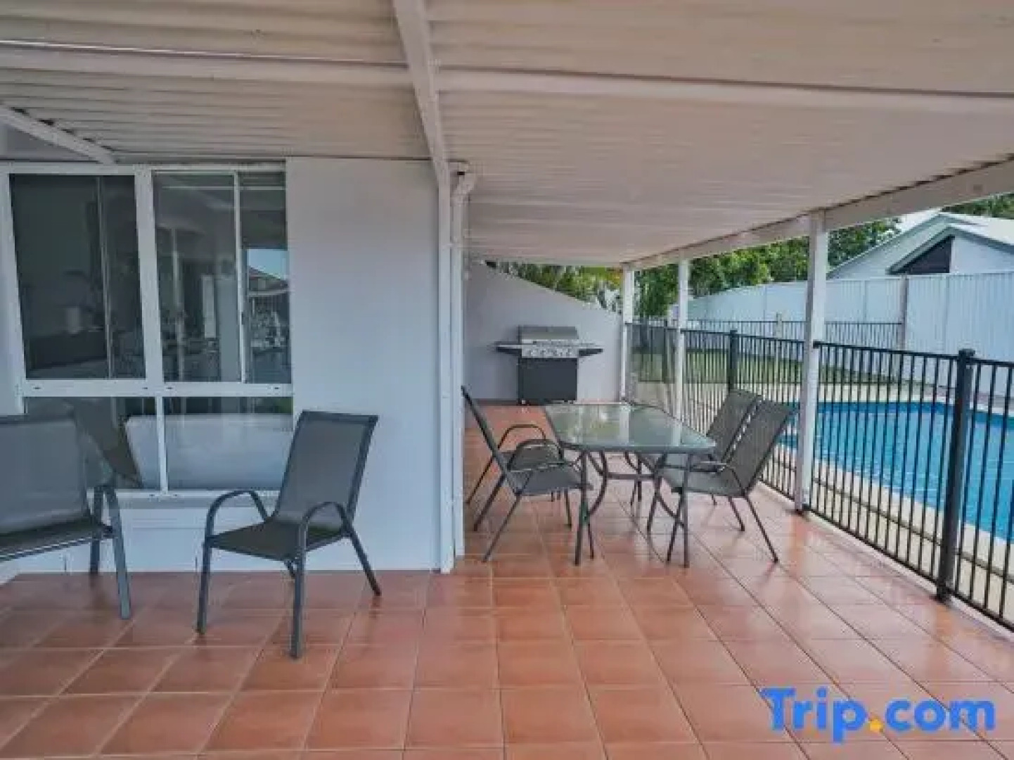 waterfront Cosy Getaway