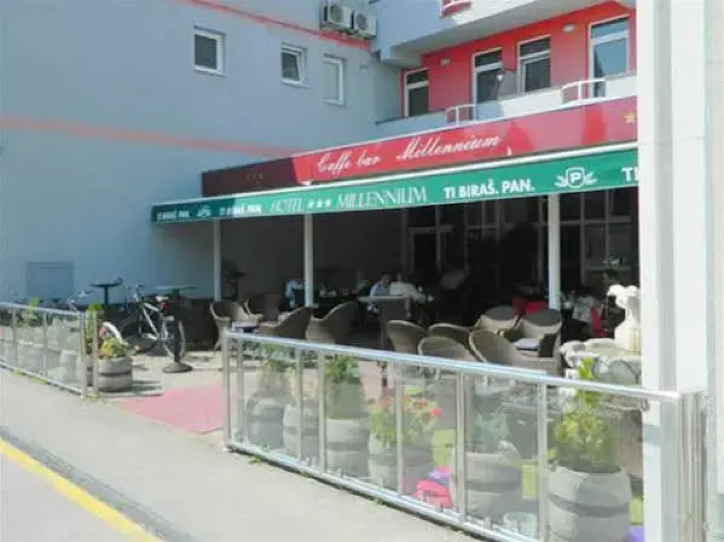 Hotel Millennium